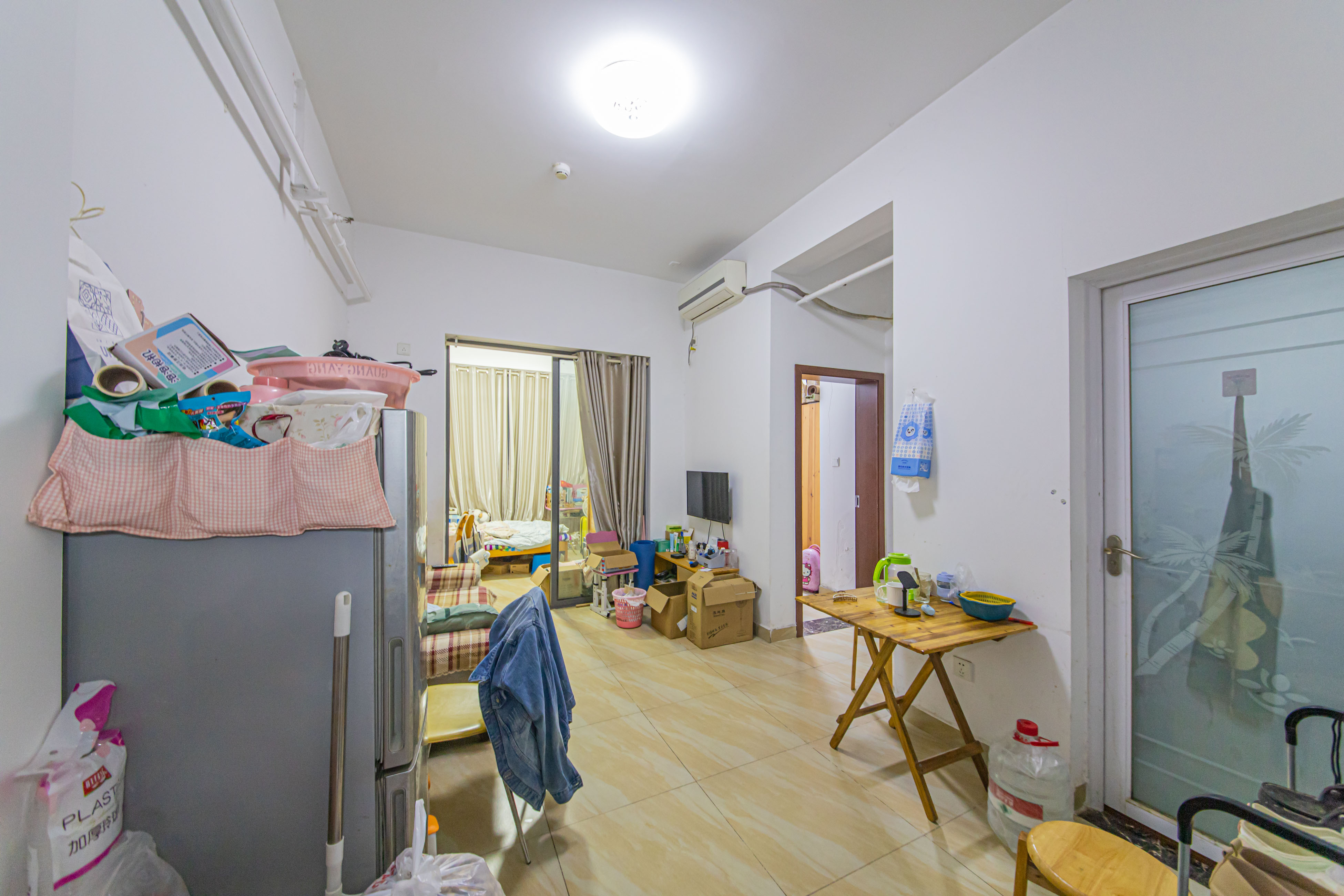 鑫远湘府逸园  2室1厅1卫   55.00万客厅