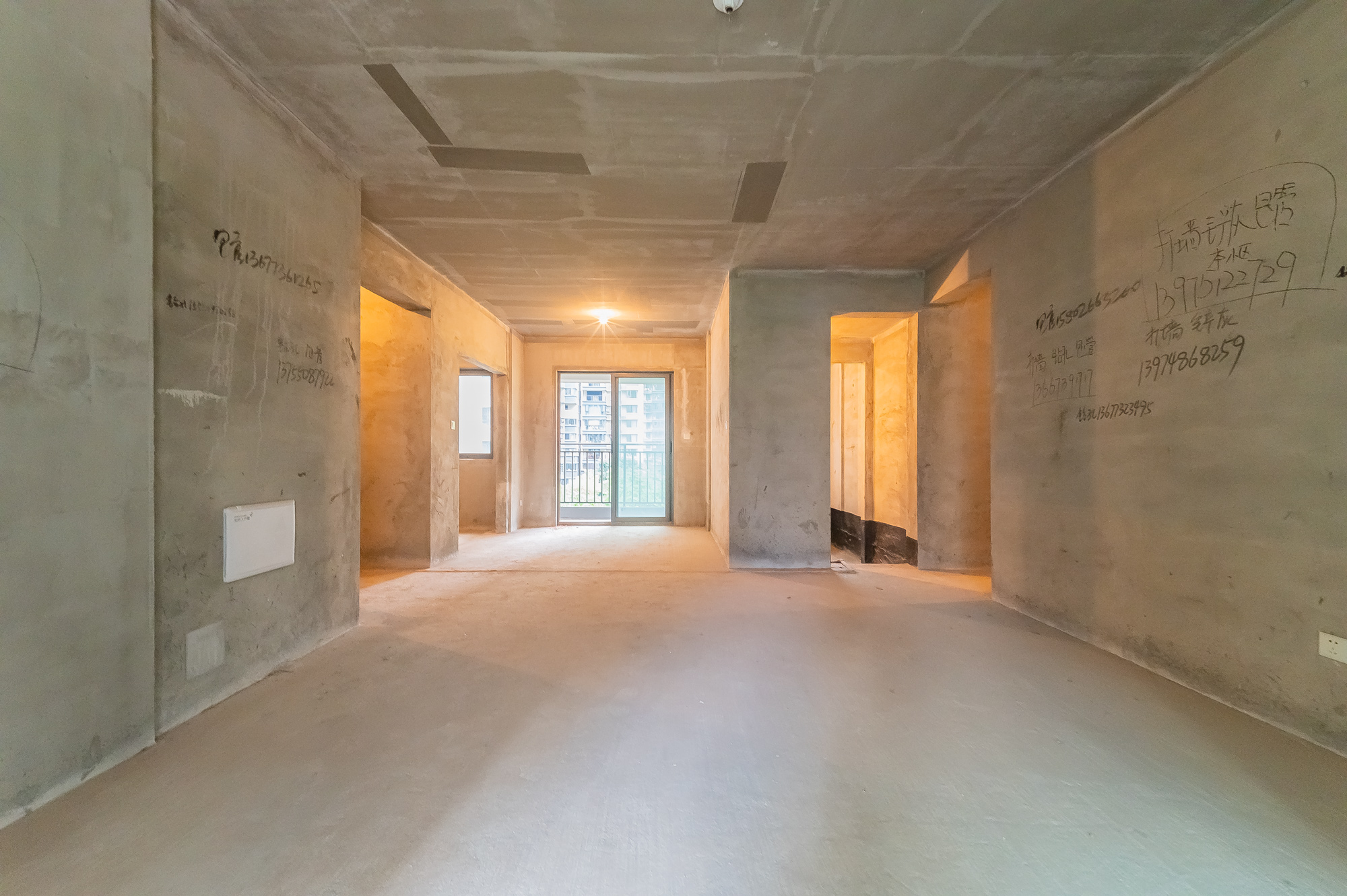 中建悦和城  4室2厅2卫   119.80万