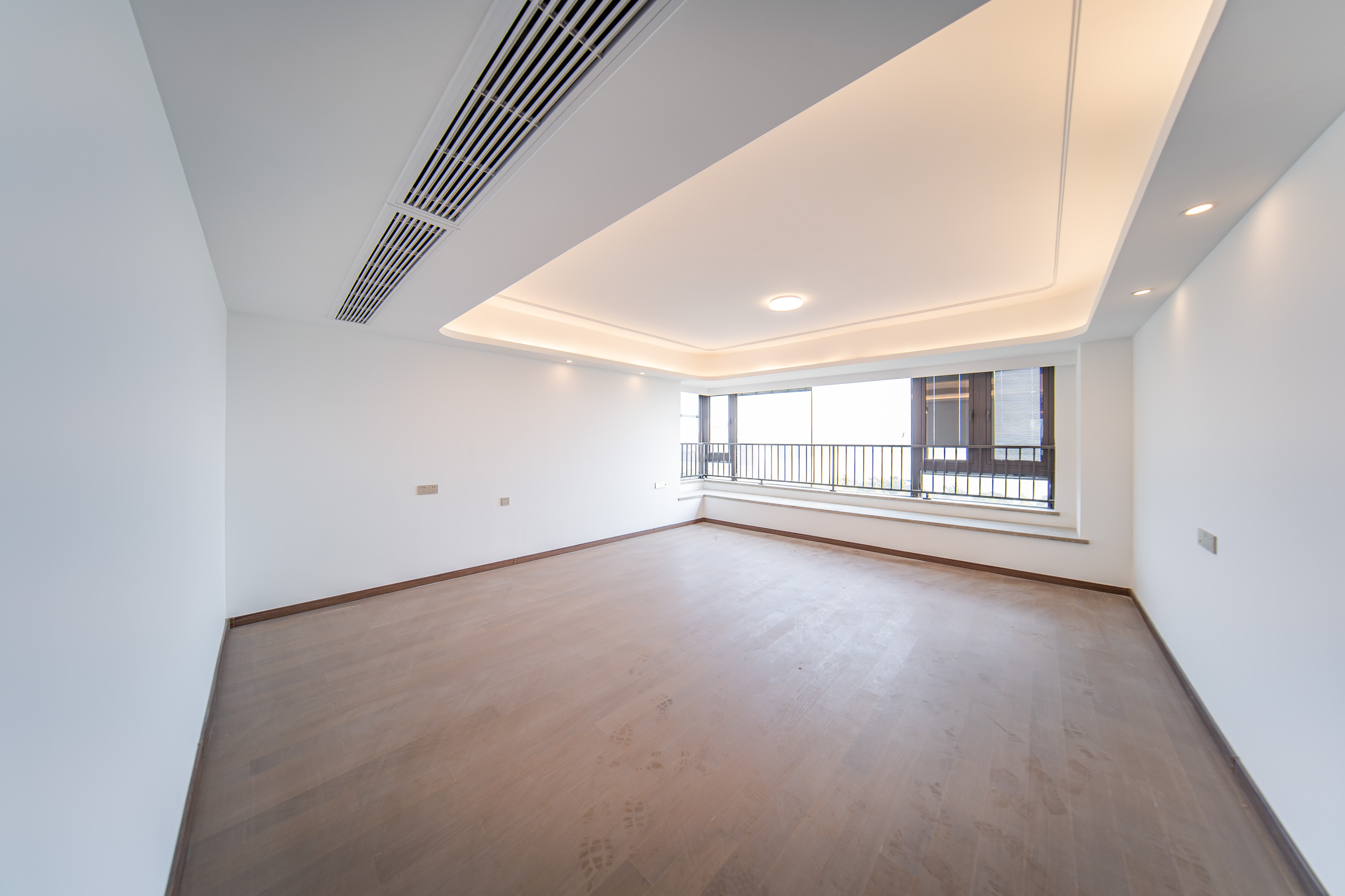 建發(fā)電建江山悅  4室2廳3衛(wèi)    498.0萬臥室