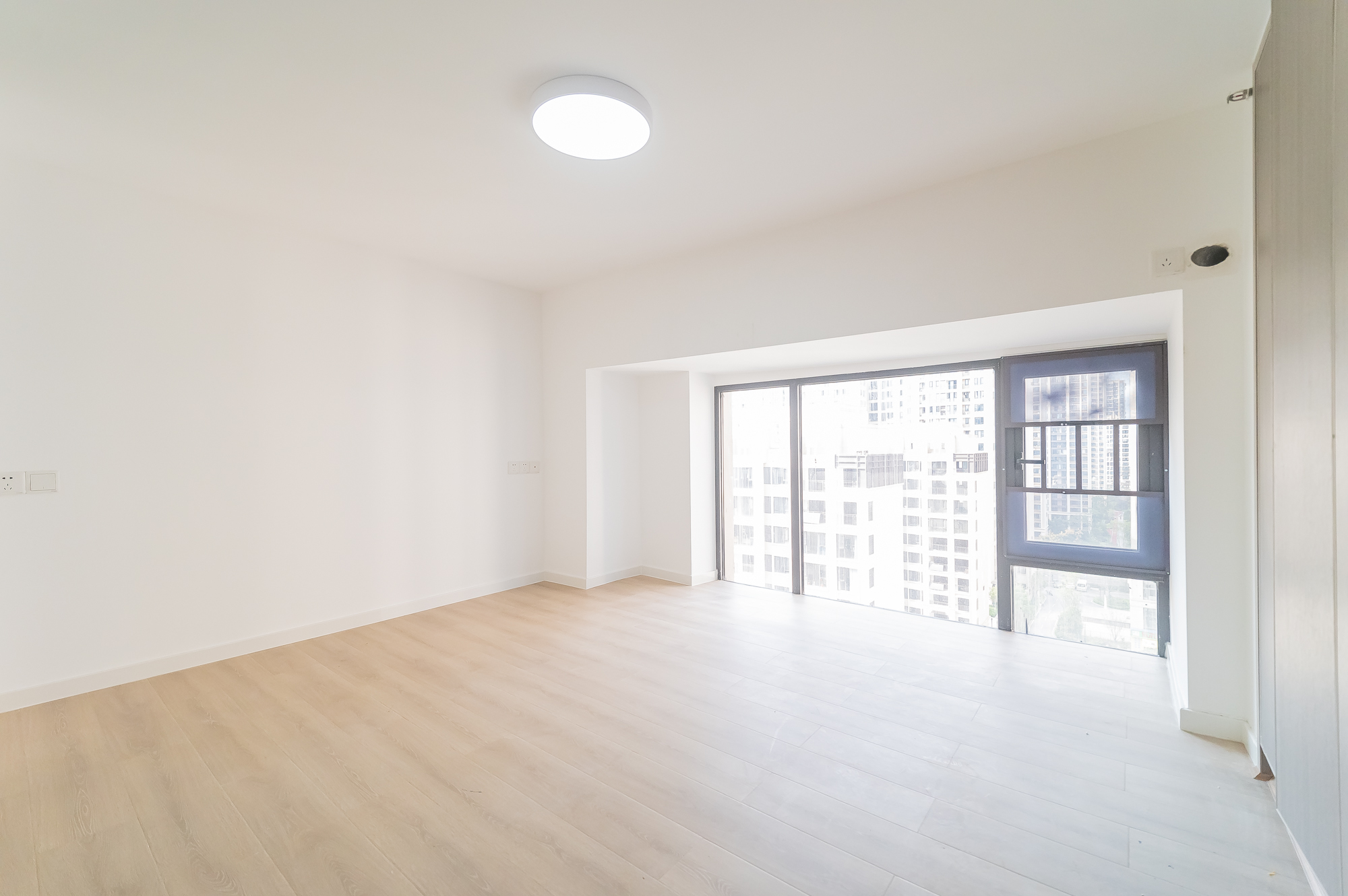 新城悦隽 2室1厅1卫 37.2万 新城悦隽 2室1厅1卫 37.2万卧室