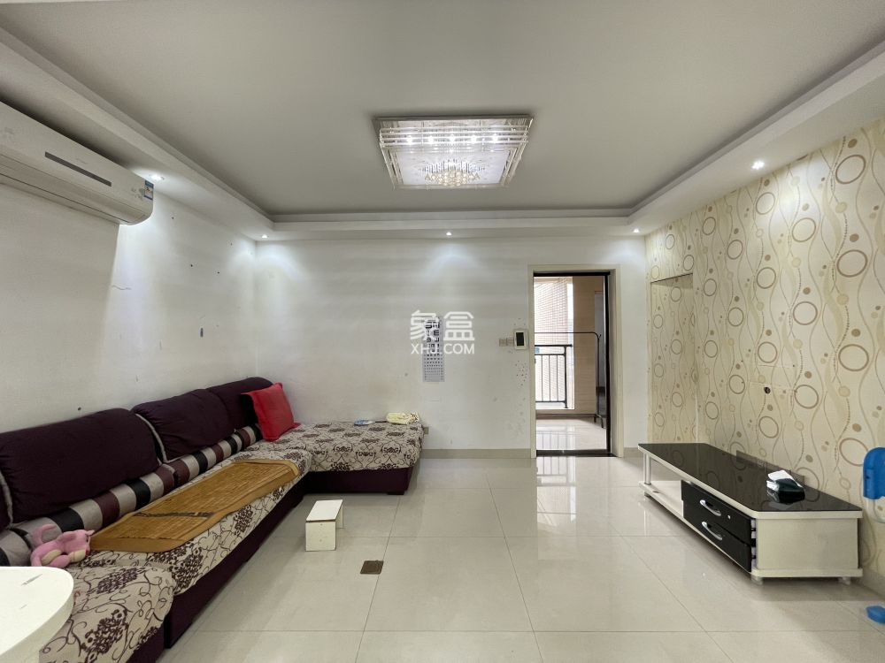 美的城二期  2室2厅2卫    49.8万