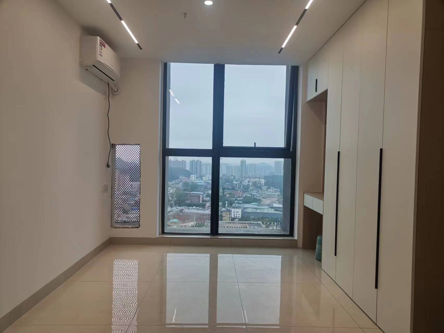 阳光城启航中心  1室1厅1卫   900.00元/月室内图