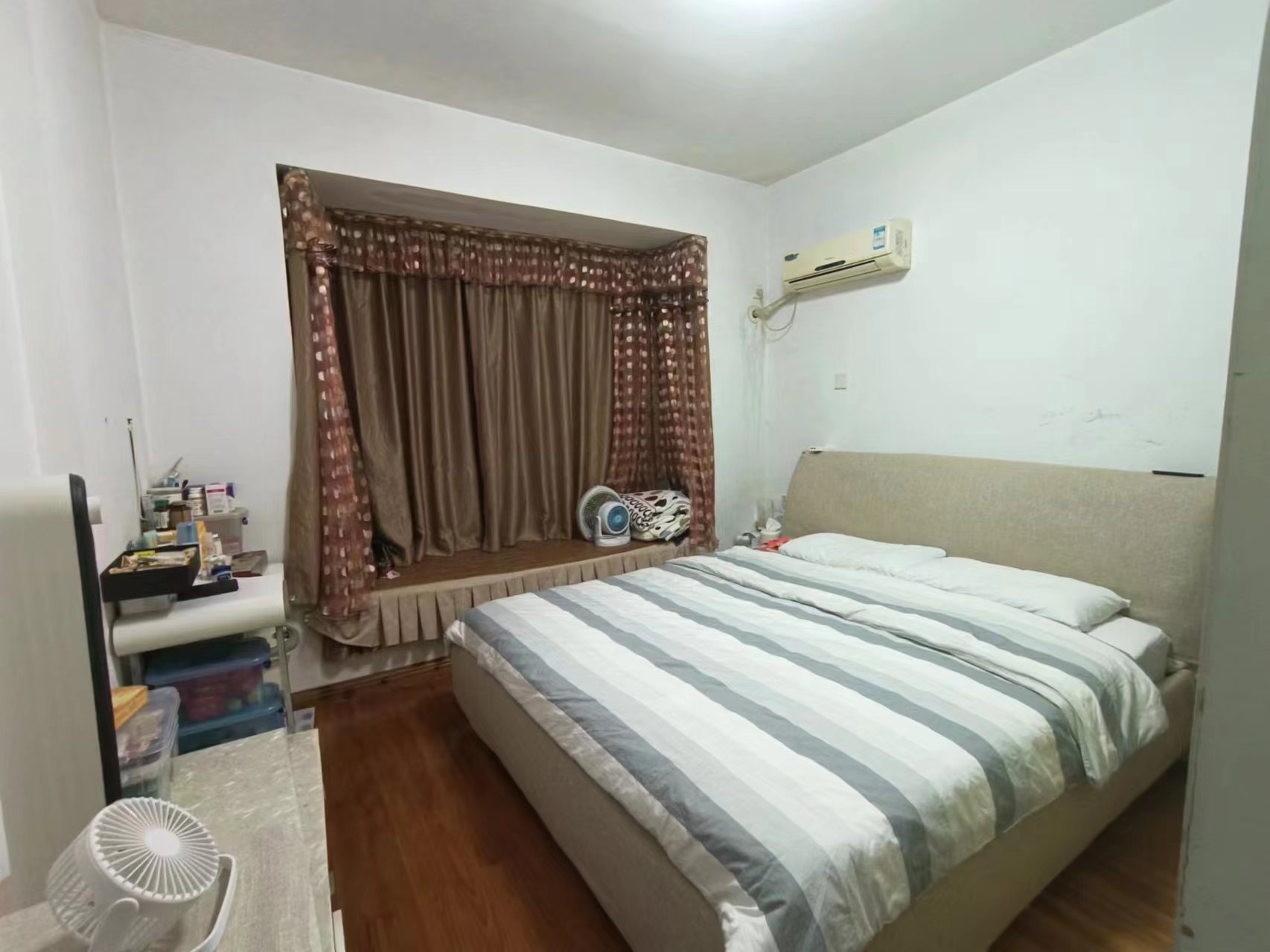 城市风景  2室2厅1卫    38.8万 城市风景  2室2厅1卫    38.8万室内图