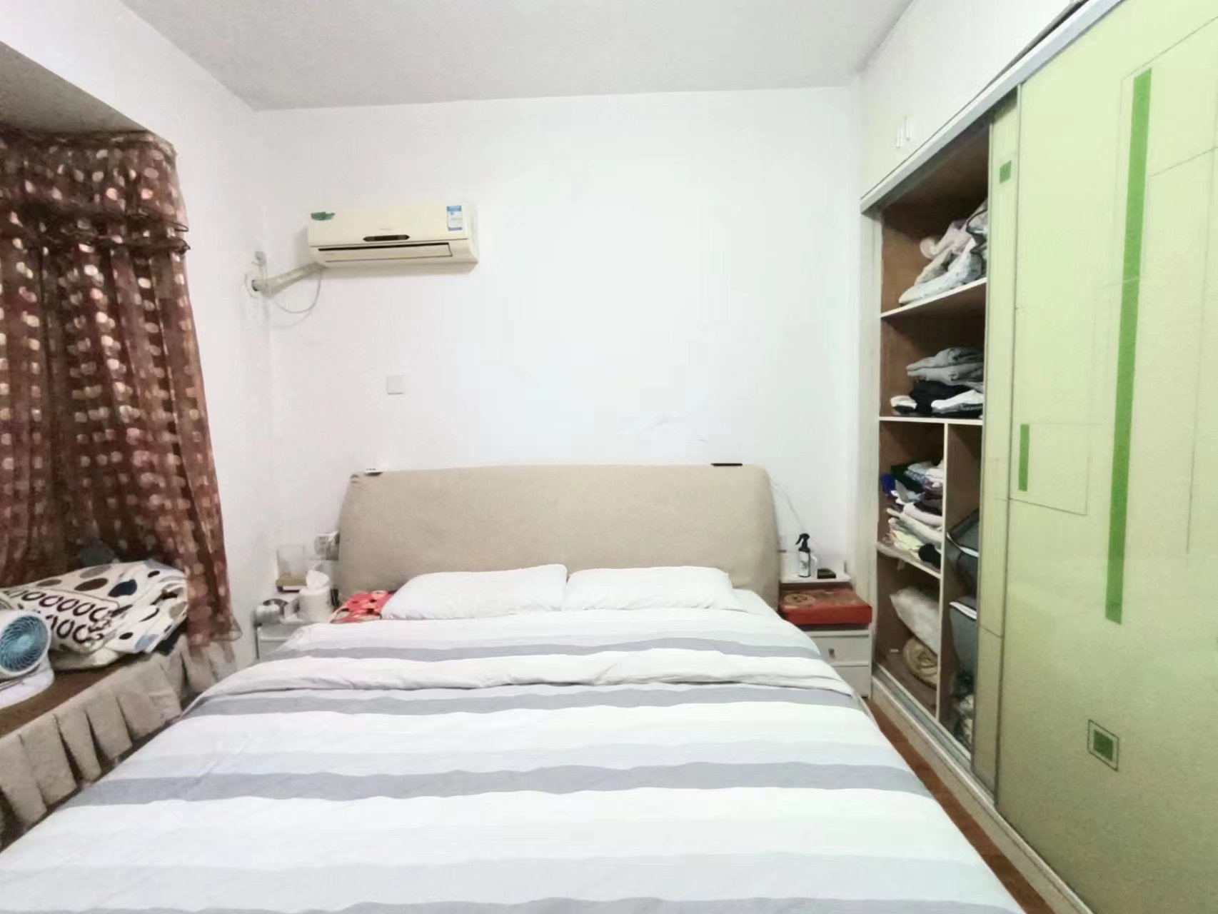 城市风景  2室2厅1卫    38.8万 城市风景  2室2厅1卫    38.8万室内图