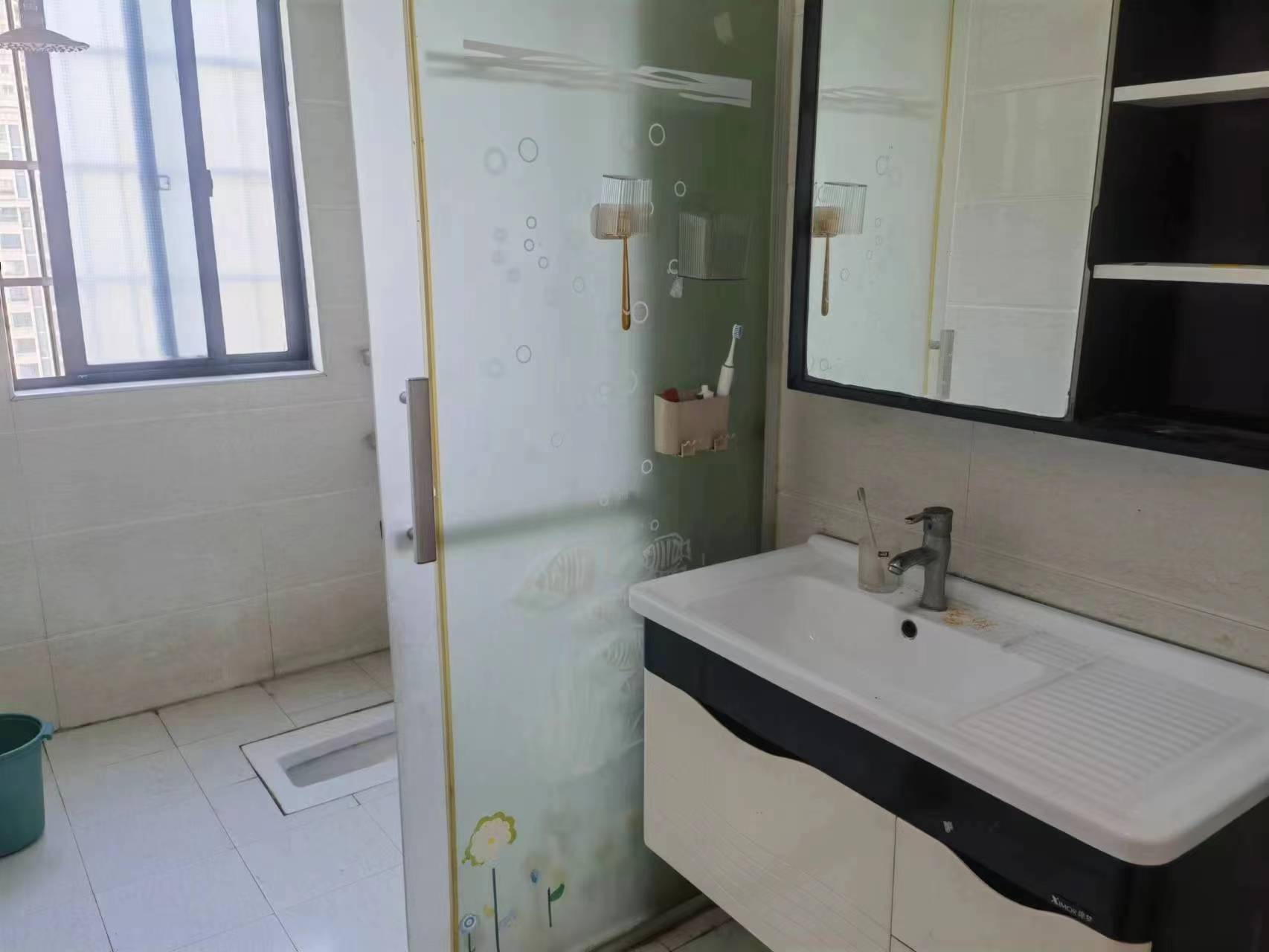 百江花园  3室2厅2卫    64.8万 百江花园  3室2厅2卫    64.8万室内图