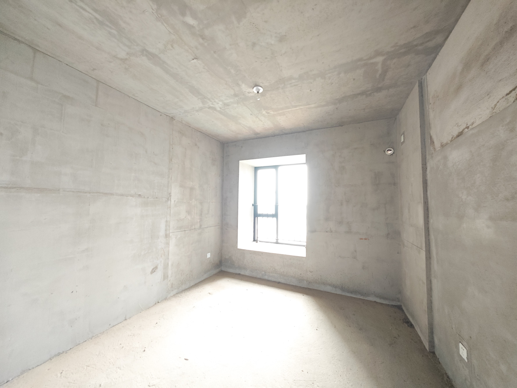 中建嘉和城  3室2厅2卫    108.0万卧室