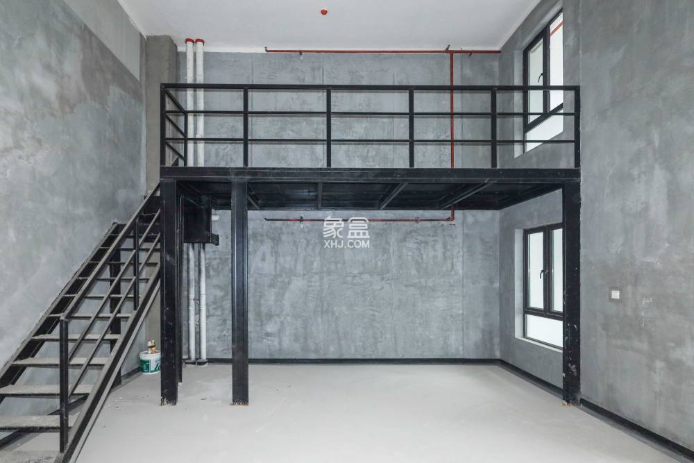 建发央著  4室2厅2卫   286.00万