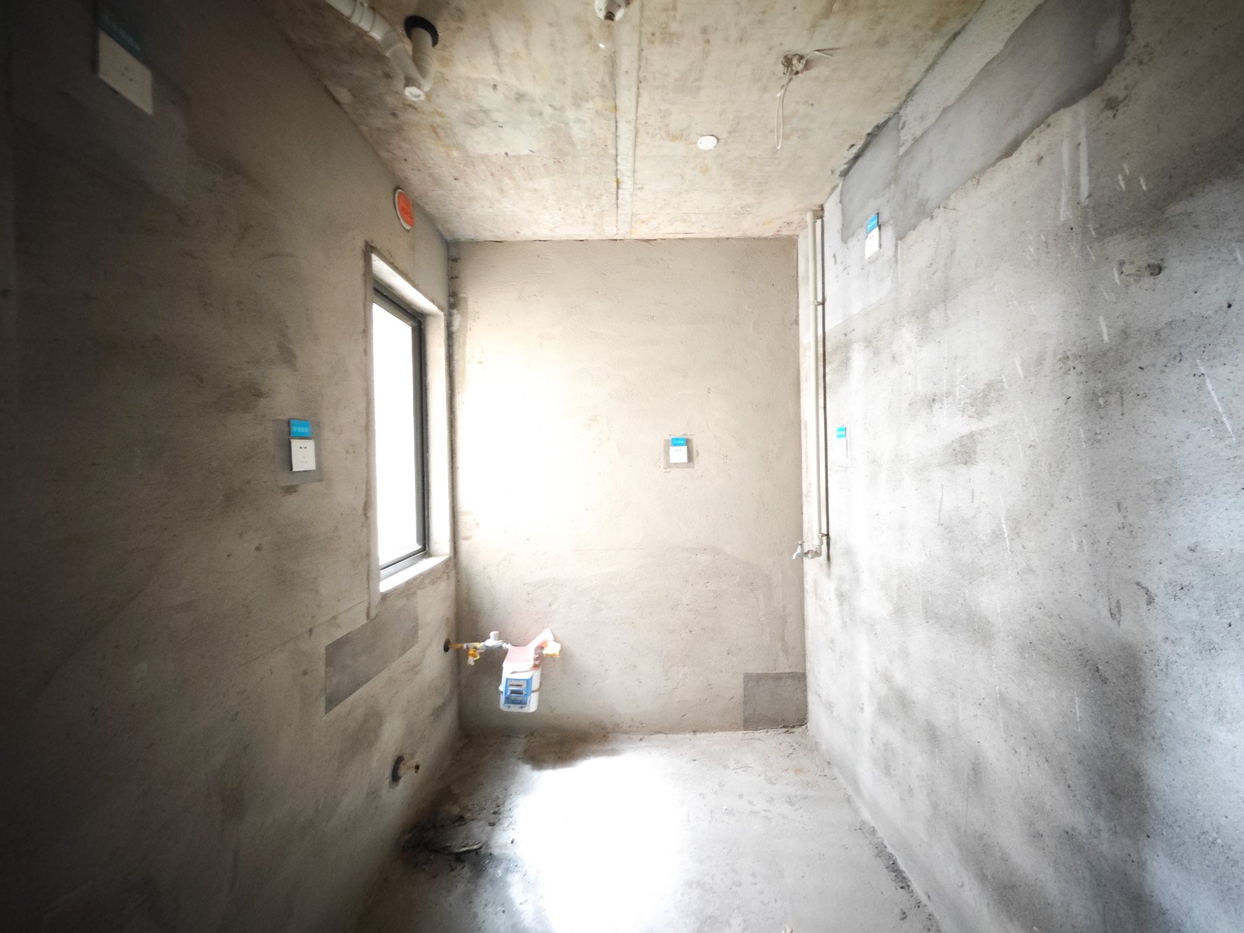 保利城(中航城国际社区、郡原美村) 4室2厅2卫 66.8万 保利城(中航城国际社区、郡原美村) 4室2厅2卫 66.8万厨房