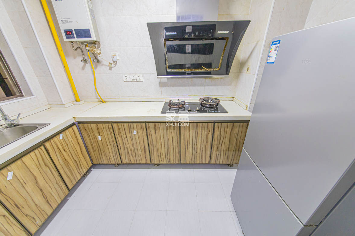 鑫远悦城(鑫远悦时代) 3室2厅1卫 95.0万 鑫远悦城(鑫远悦时代) 3室2厅1卫 95.0万厨房