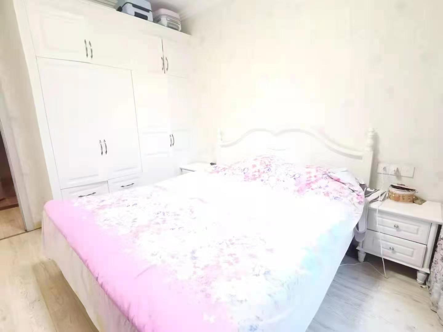 美的林城时代  2室2厅1卫   3000.00元/月室内图