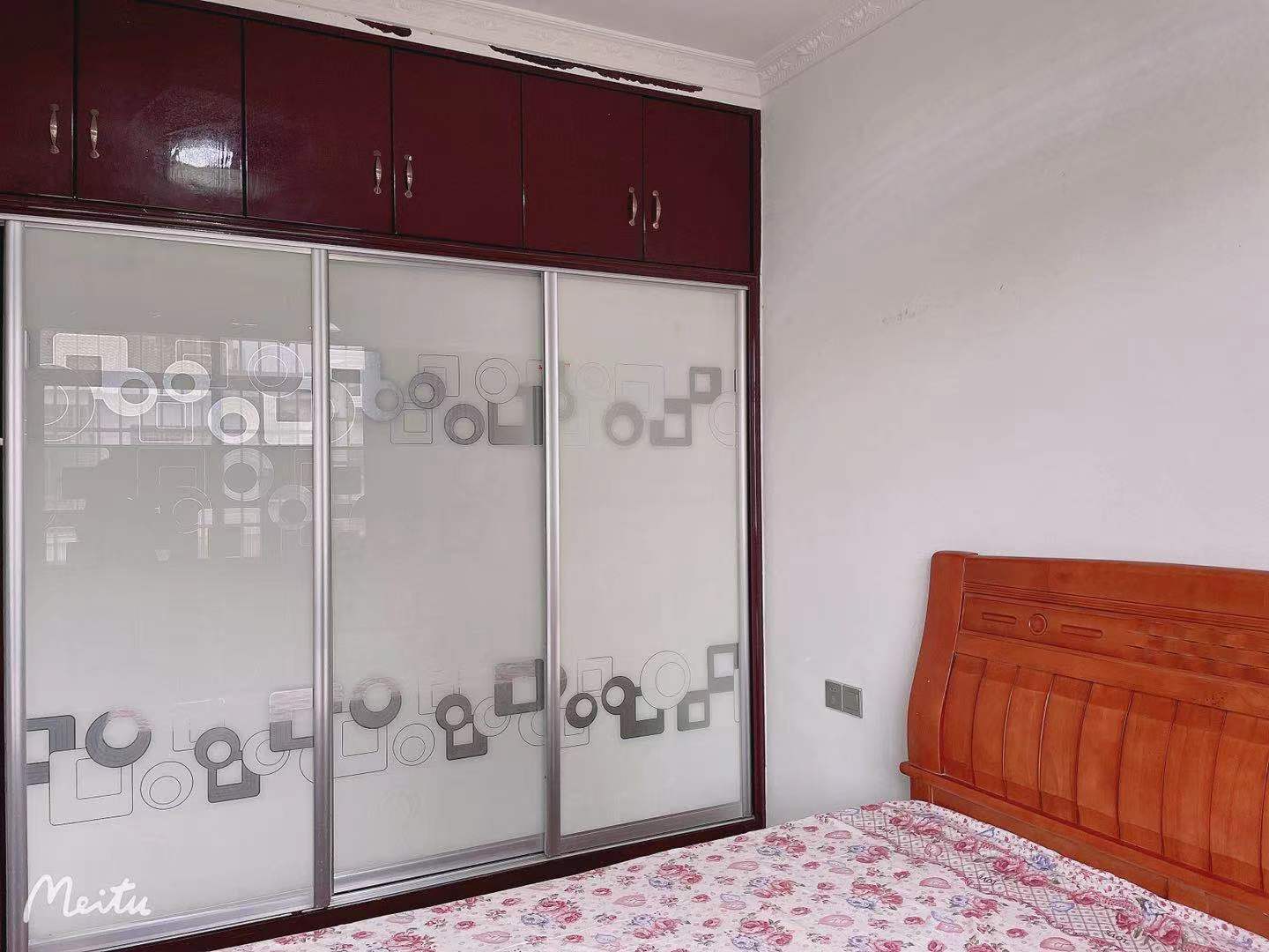 新星家园  3室2厅11卫    1200.0元/月室内图