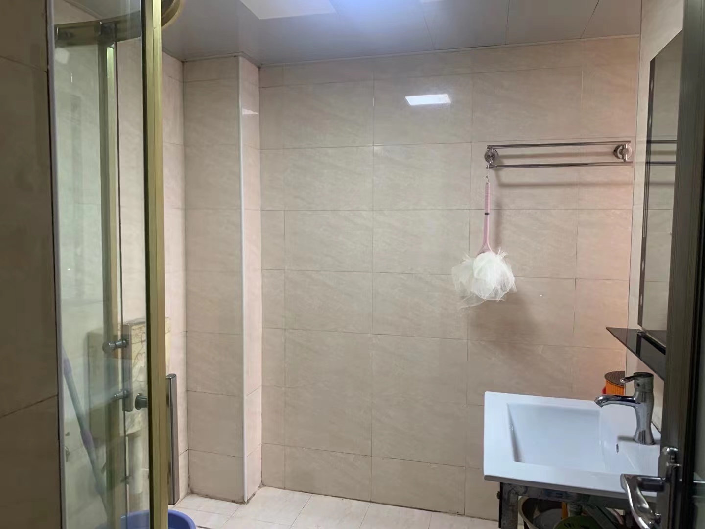富兴华城  2室1厅1卫   1400.00元/月室内图