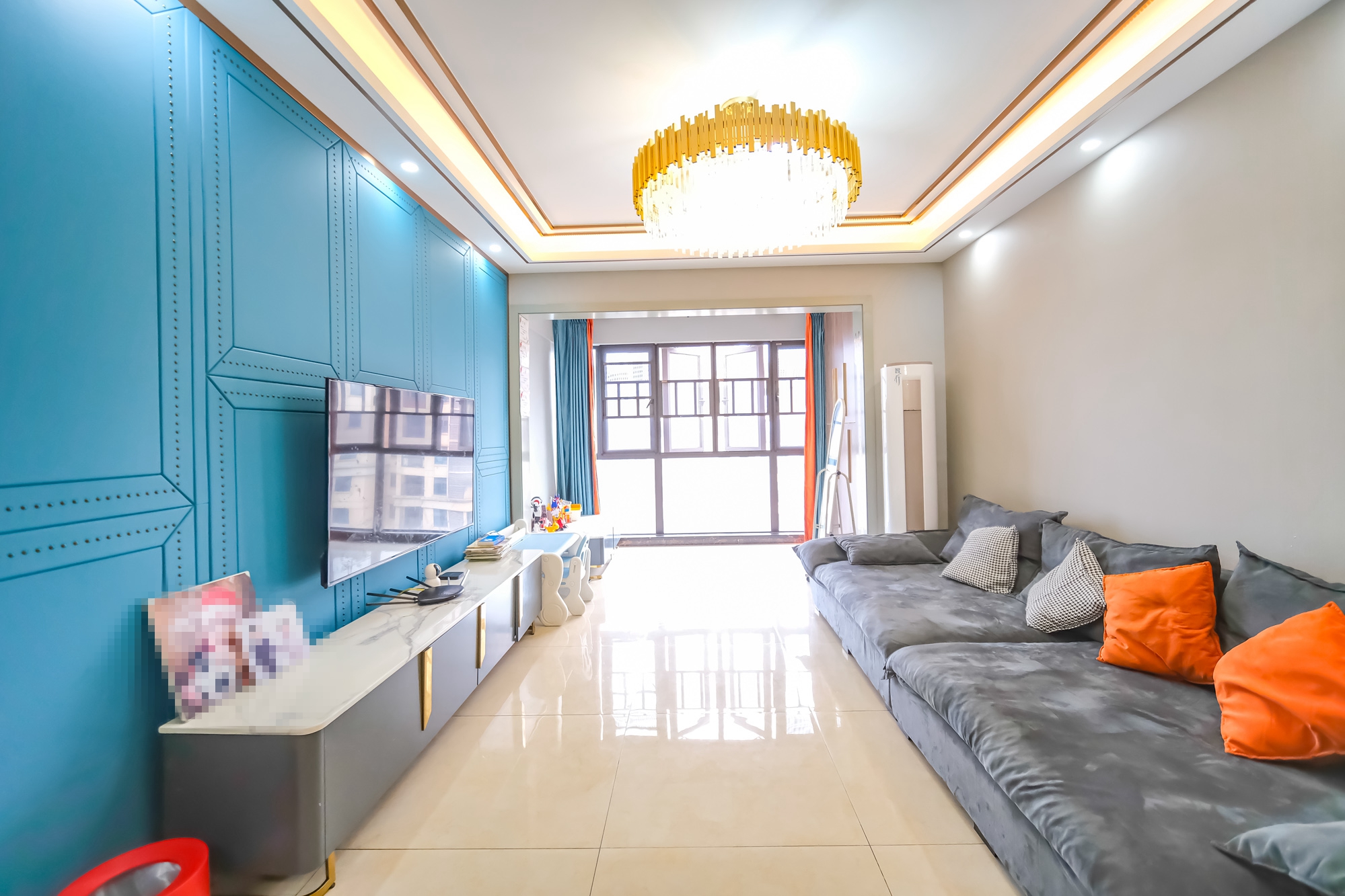 星雅美辰  3室2厅2卫    98.8万客厅