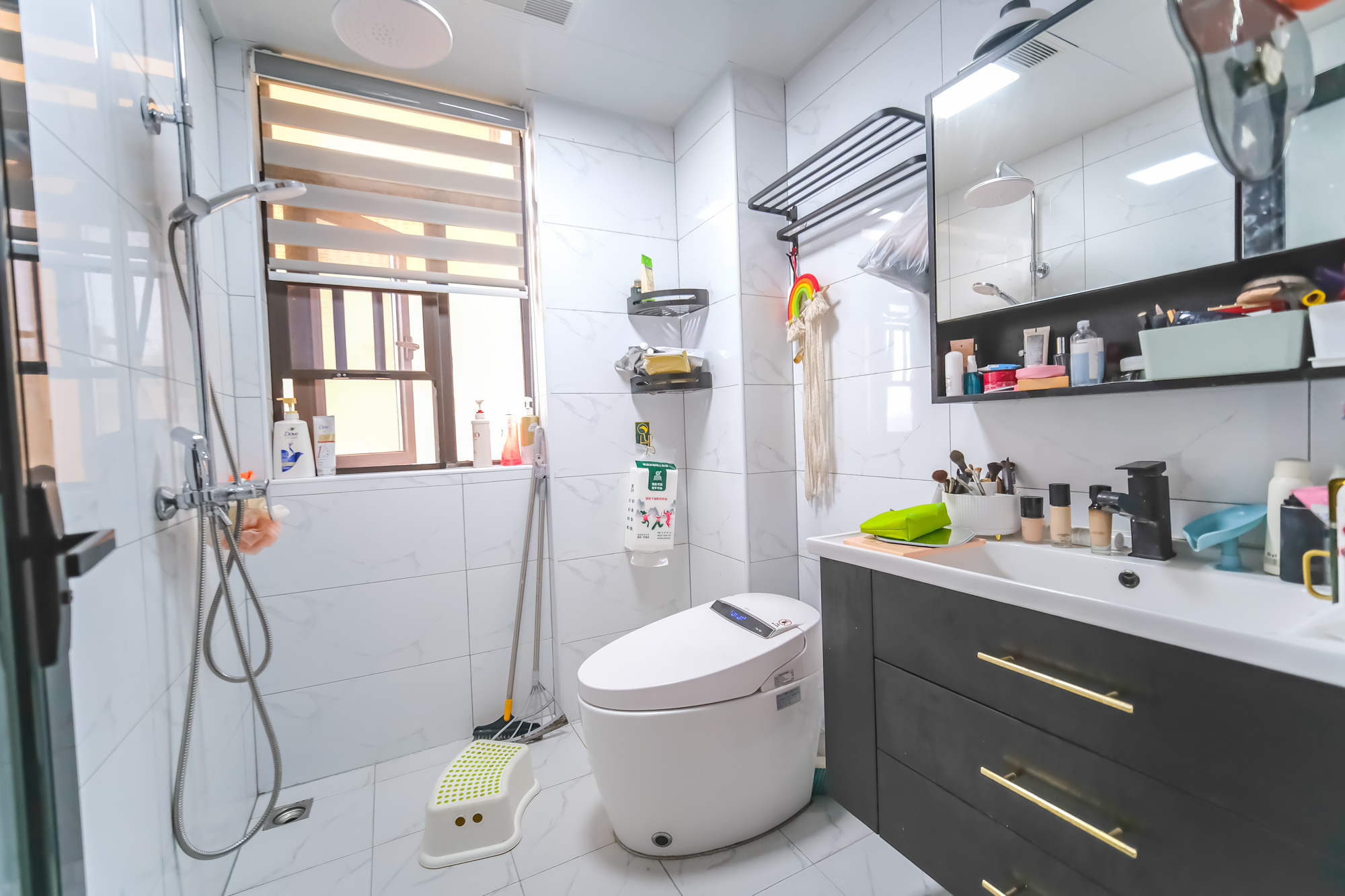 星雅美辰  3室2厅2卫    98.8万卫生间