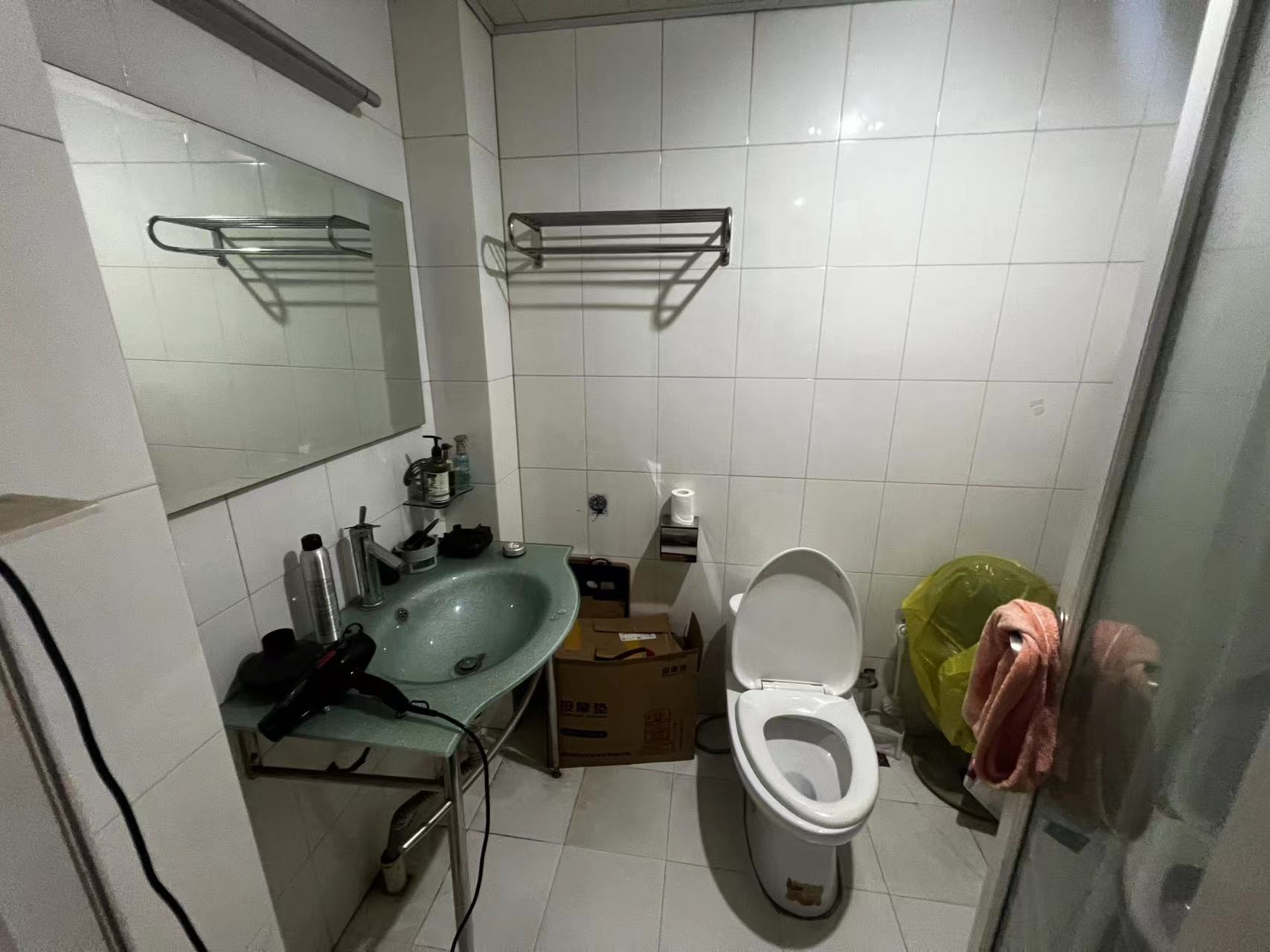 武警新村 4室2厅1卫 70.00万 武警新村 4室2厅1卫 70.00万室内图