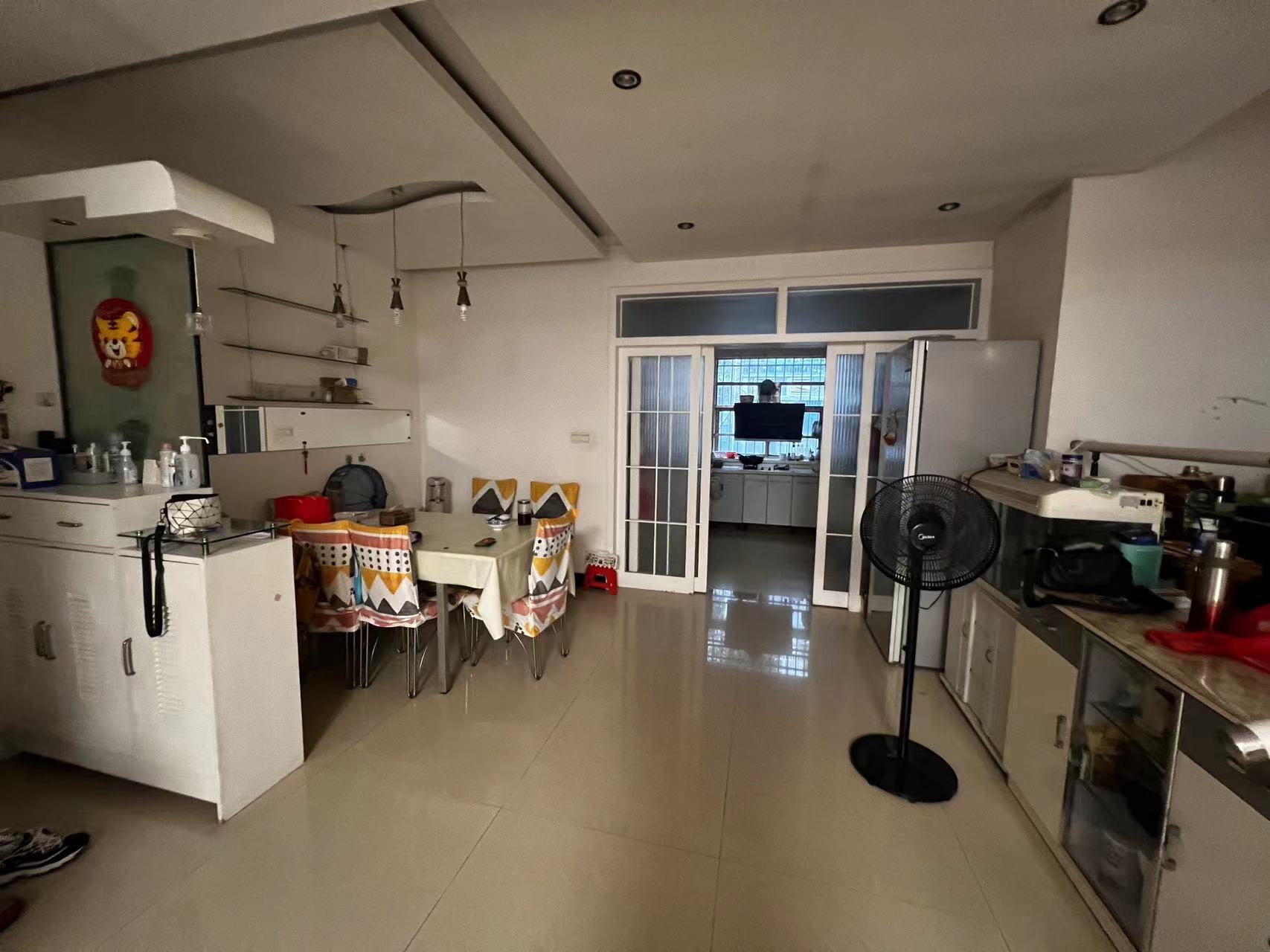 武警新村 4室2厅1卫 70.00万 武警新村 4室2厅1卫 70.00万室内图