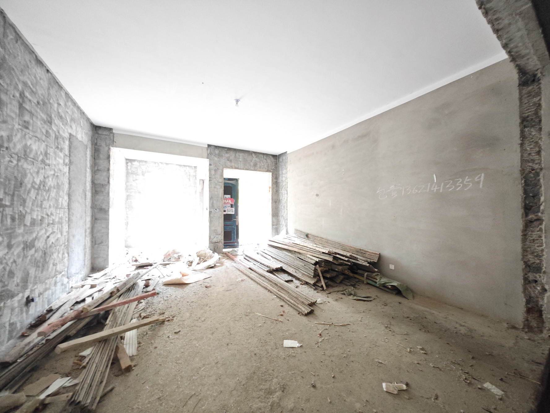 长房平和墅 5室2厅3卫 518.0万 长房平和墅 5室2厅3卫 518.0万其他