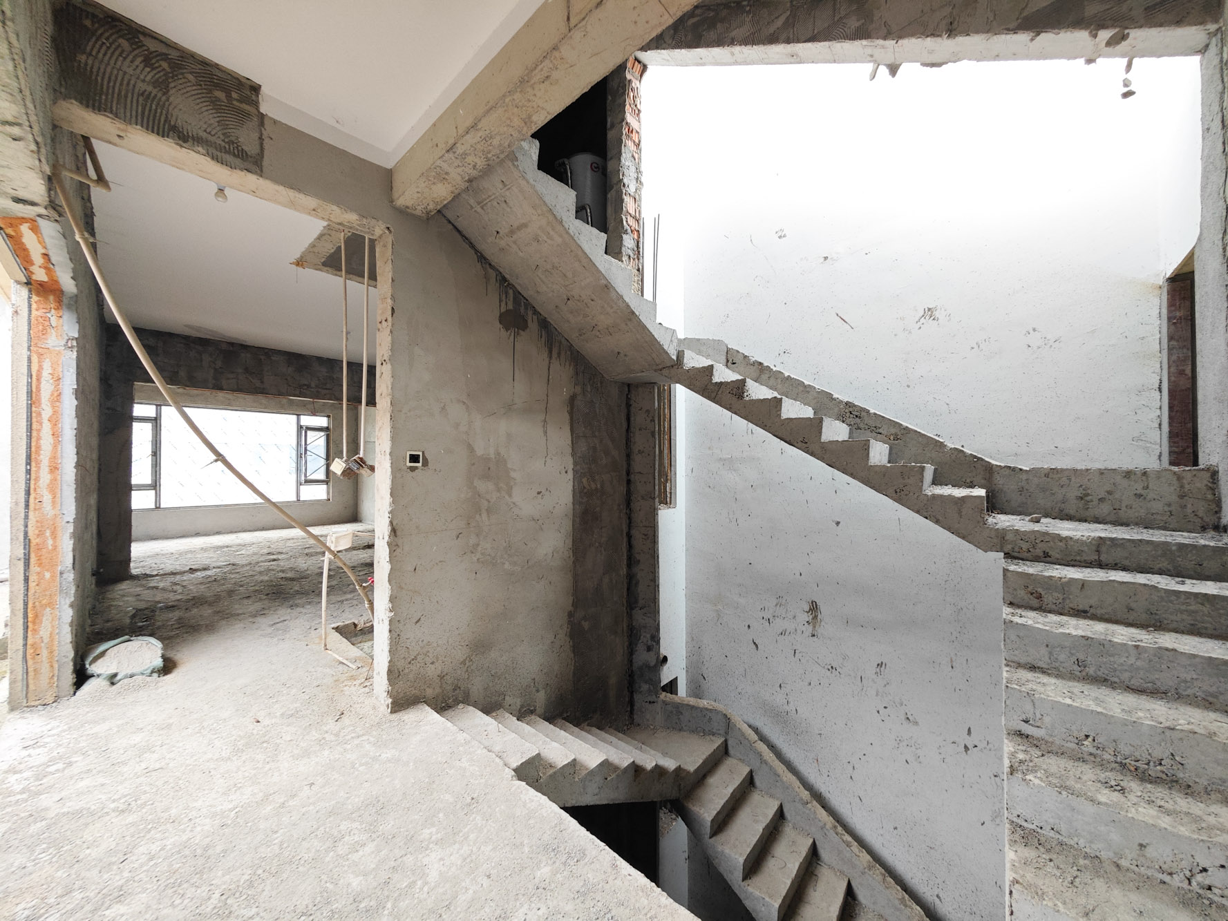 长房平和墅 5室2厅3卫 518.0万 长房平和墅 5室2厅3卫 518.0万其他