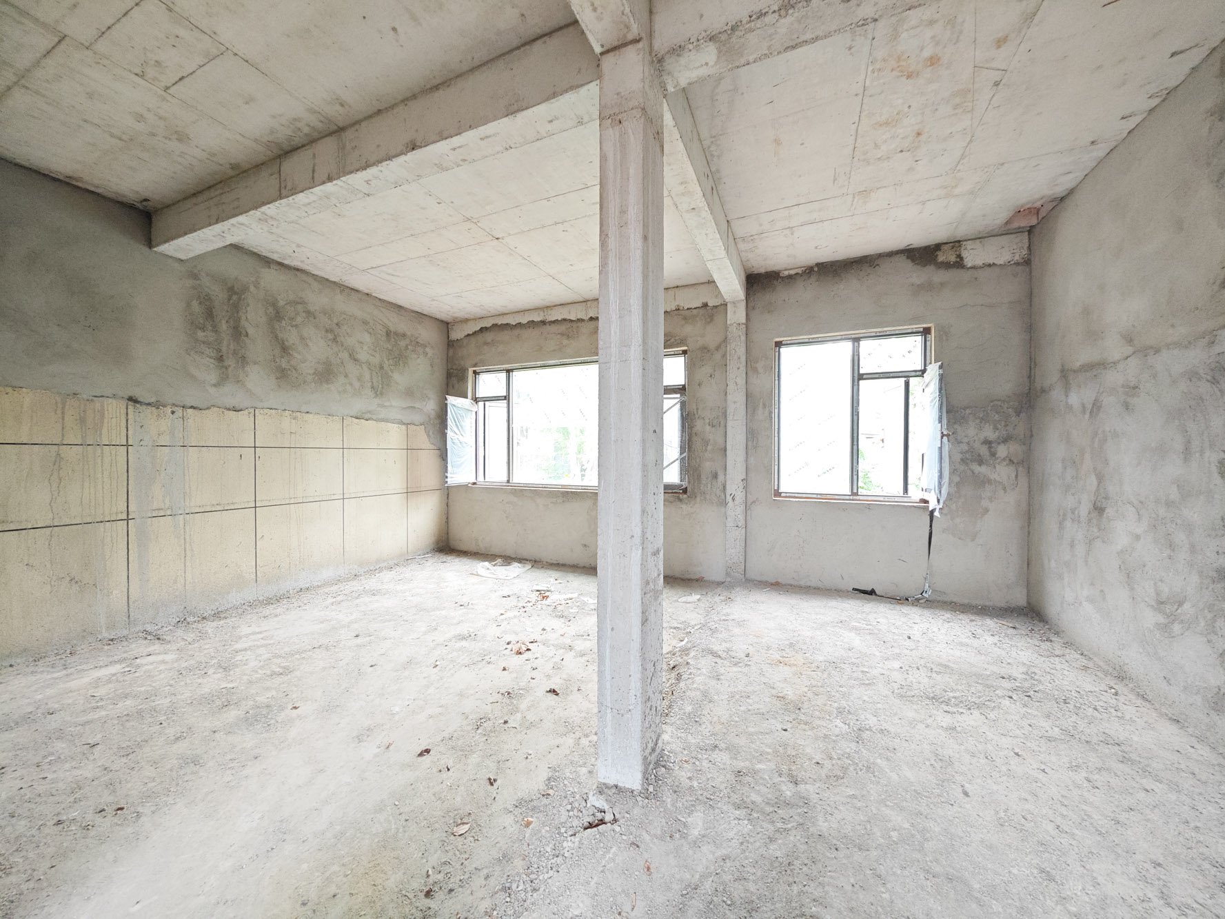 长房平和墅 5室2厅3卫 518.0万 长房平和墅 5室2厅3卫 518.0万卧室