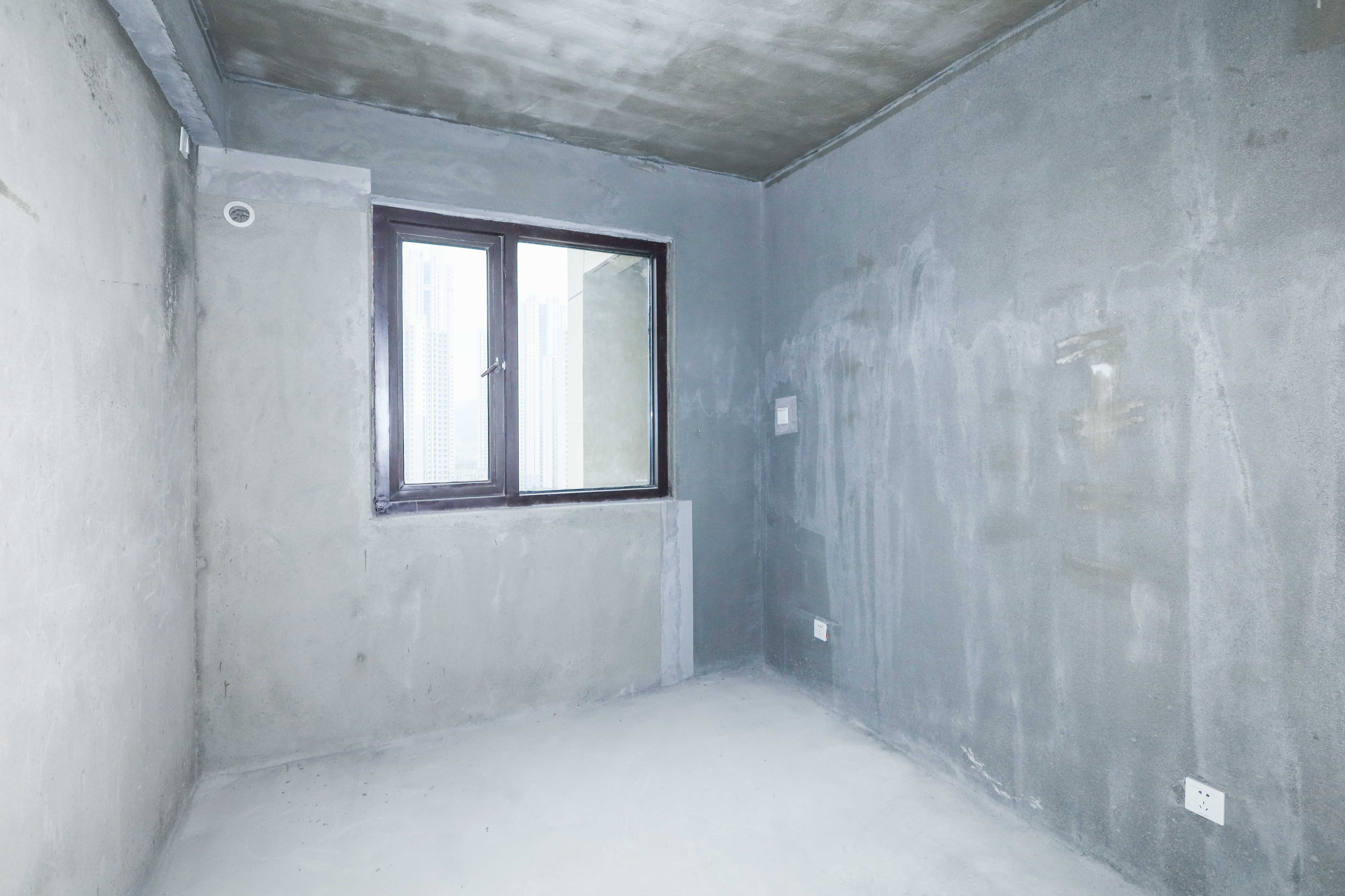 中国铁建梅溪青秀三期  3室2厅2卫   165.00万卧室