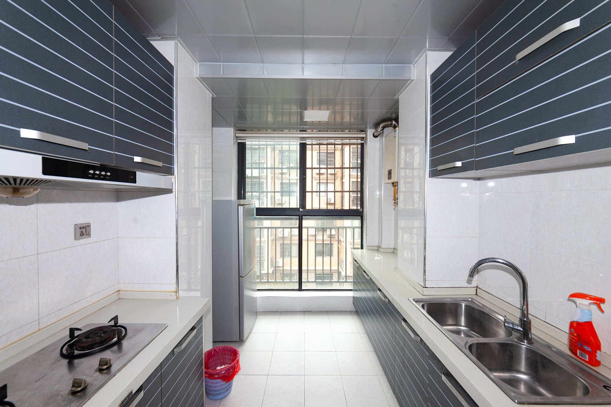 澳海月亮湾 3室2厅1卫 67.0万 澳海月亮湾 3室2厅1卫 67.0万厨房