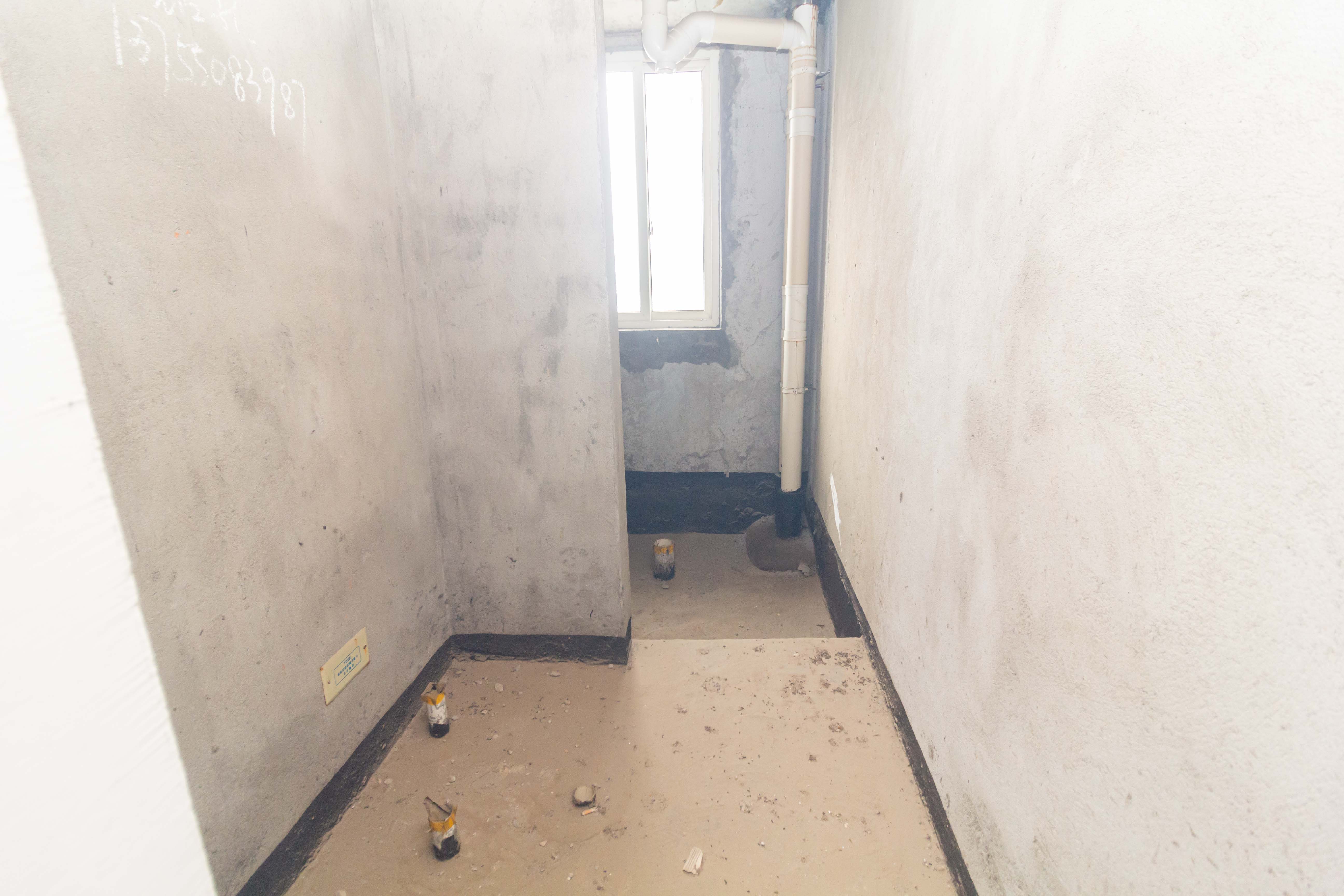 增辉凯旋帝景 3室2厅1卫 55.0万 增辉凯旋帝景 3室2厅1卫 55.0万卫生间