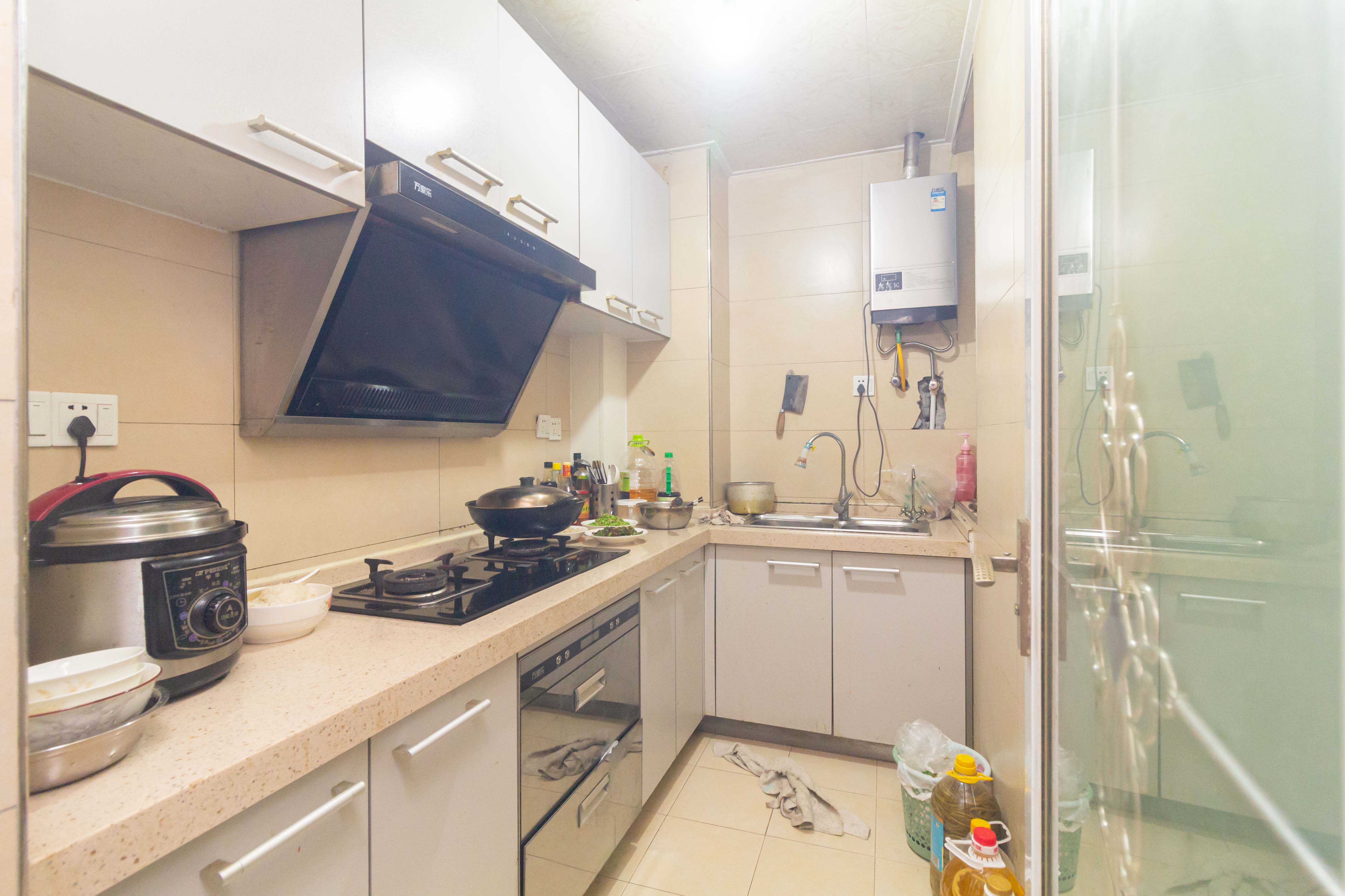 领东汇 2室2厅1卫 61.8万 领东汇 2室2厅1卫 61.8万厨房