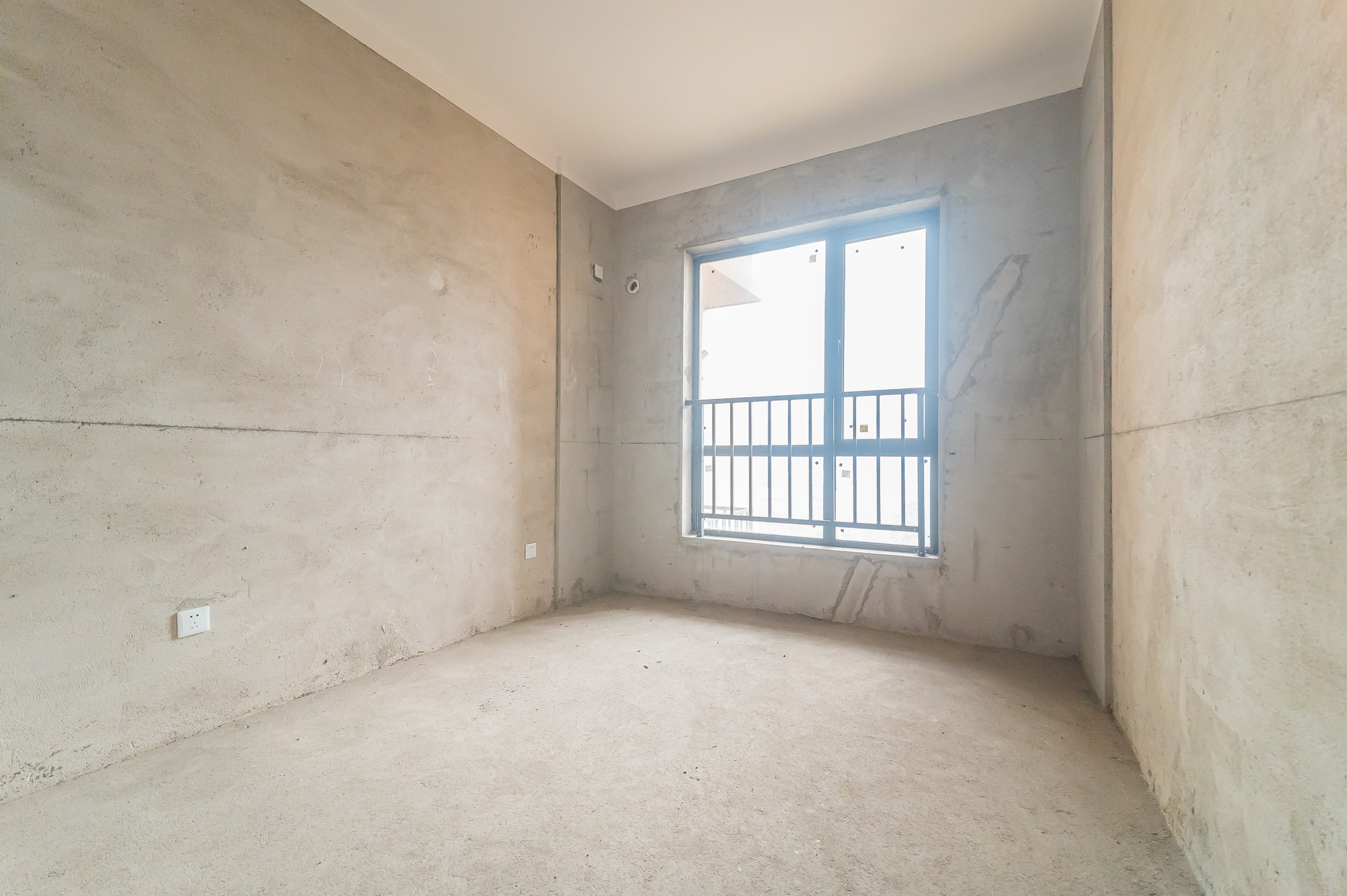 深业睿城  4室2厅2卫    131.8万其他