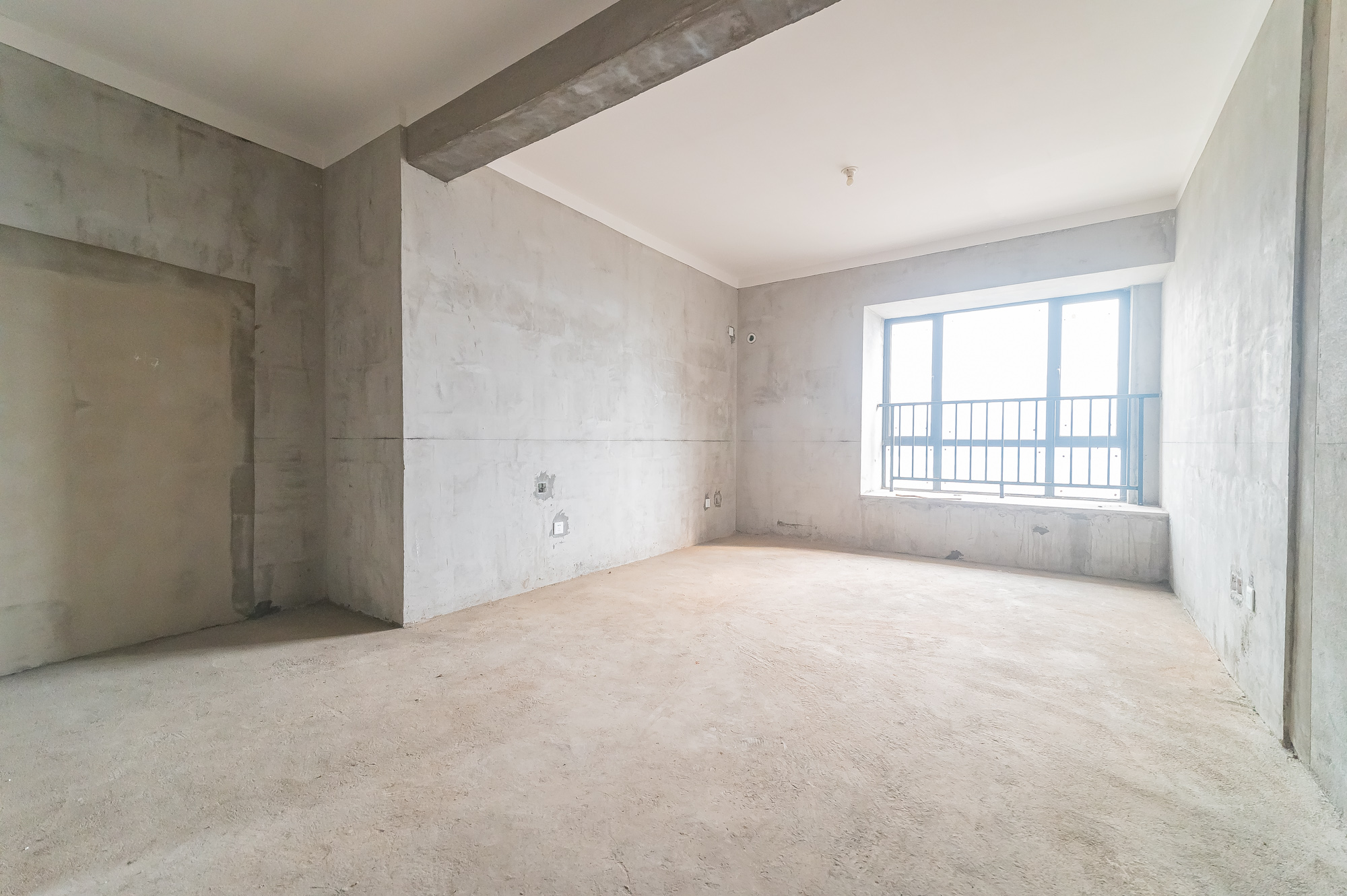 深业睿城  4室2厅2卫    131.8万其他