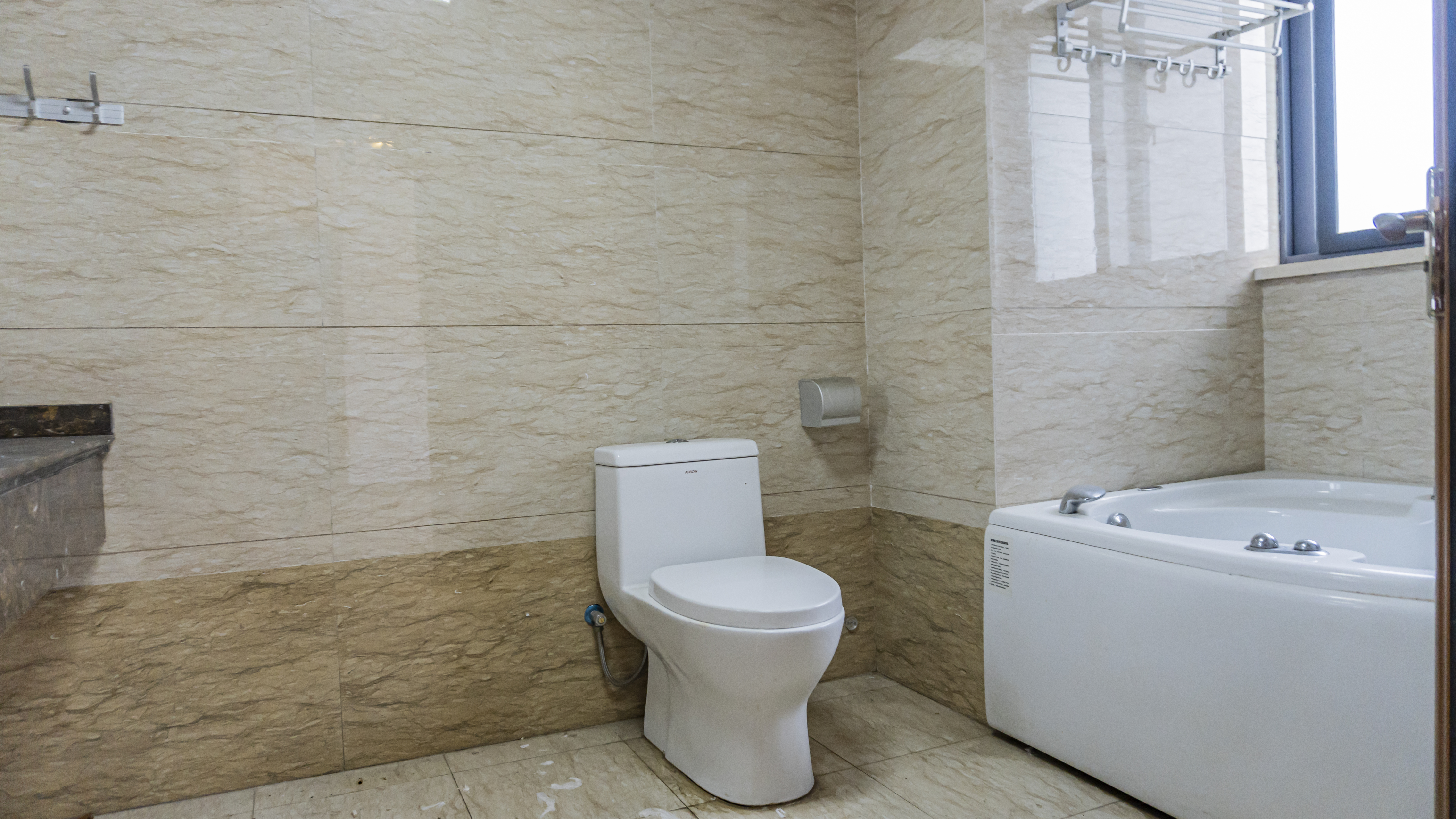 碧桂园 4室2厅2卫 320.0万 碧桂园 4室2厅2卫 320.0万室内图