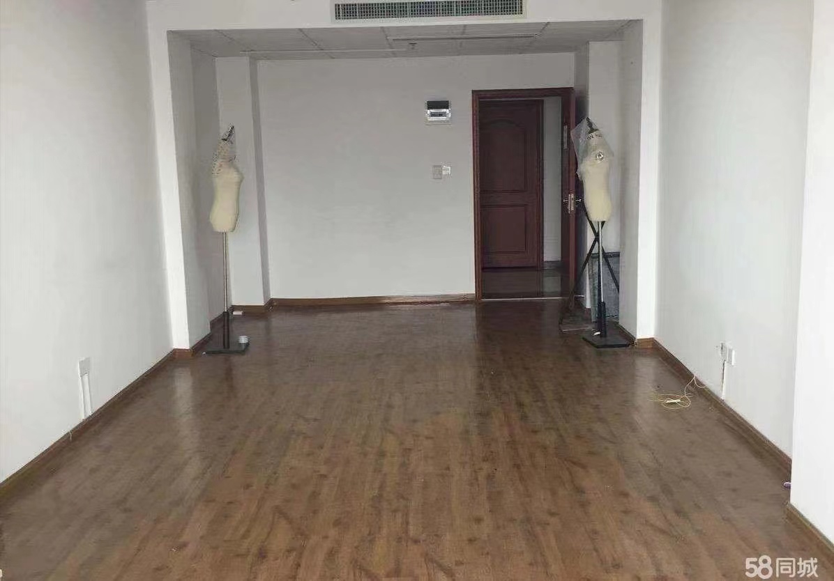 鼎丰国际 1室1厅1卫 2000.00元/月 鼎丰国际 1室1厅1卫 2000.00元/月室内图