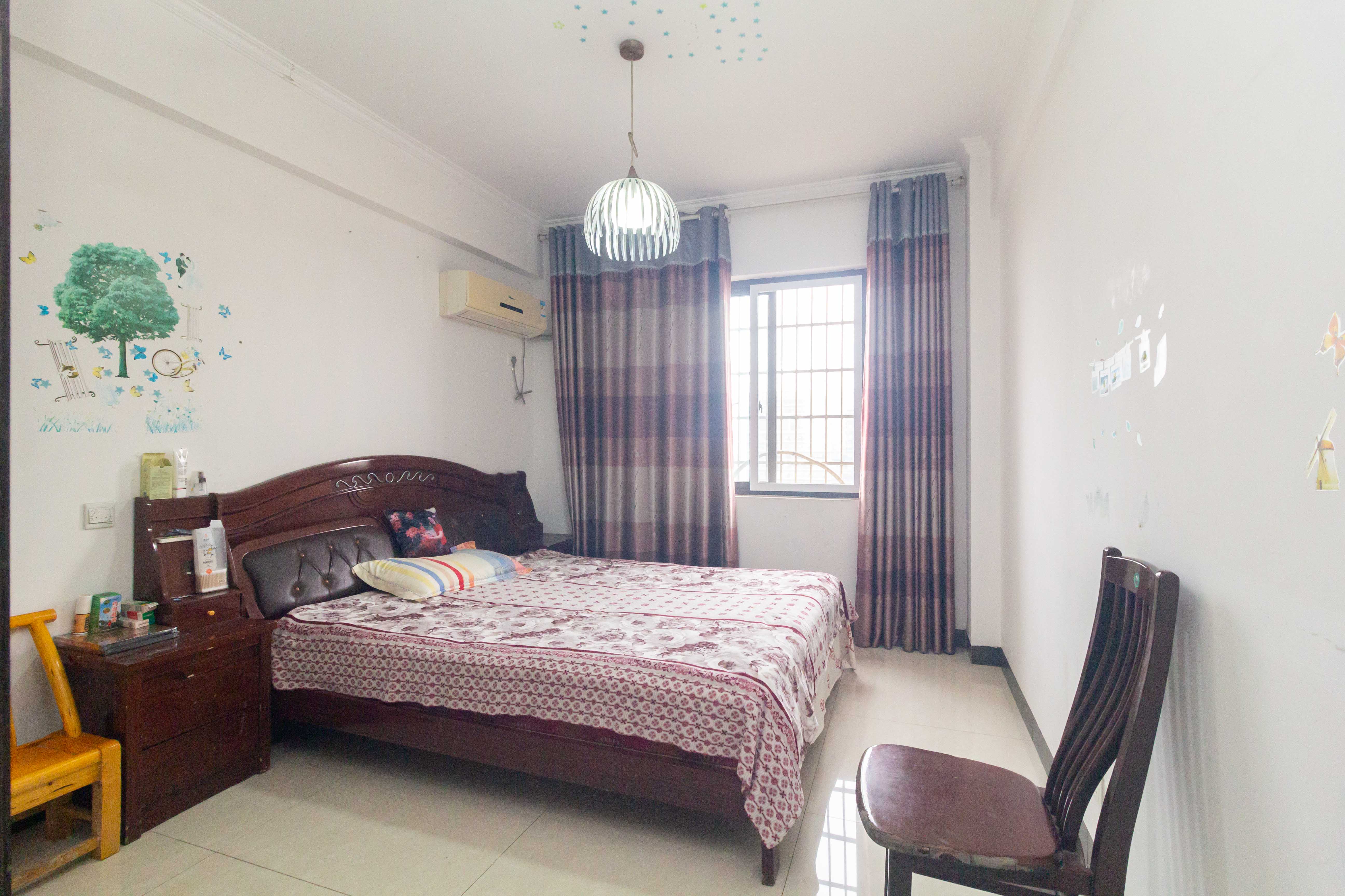 紫东苑(星沙) 3室2厅2卫 76.8万 紫东苑(星沙) 3室2厅2卫 76.8万卧室