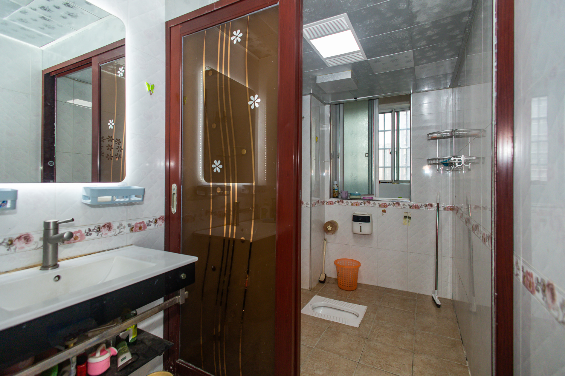 湘楚家园 3室2厅2卫 79.5万 湘楚家园 3室2厅2卫 79.5万卫生间