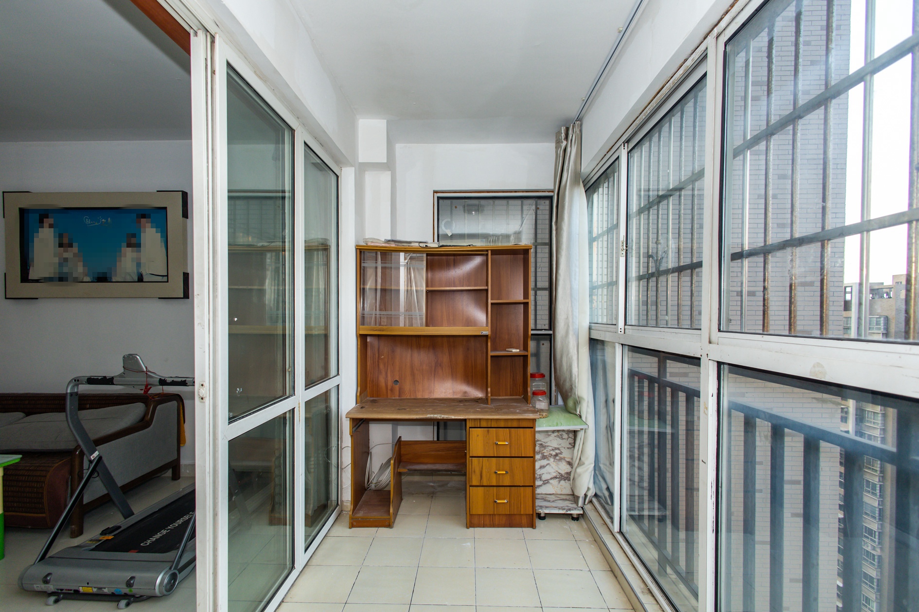 紫晶城 4室2厅2卫 69.8万 紫晶城 4室2厅2卫 69.8万阳台