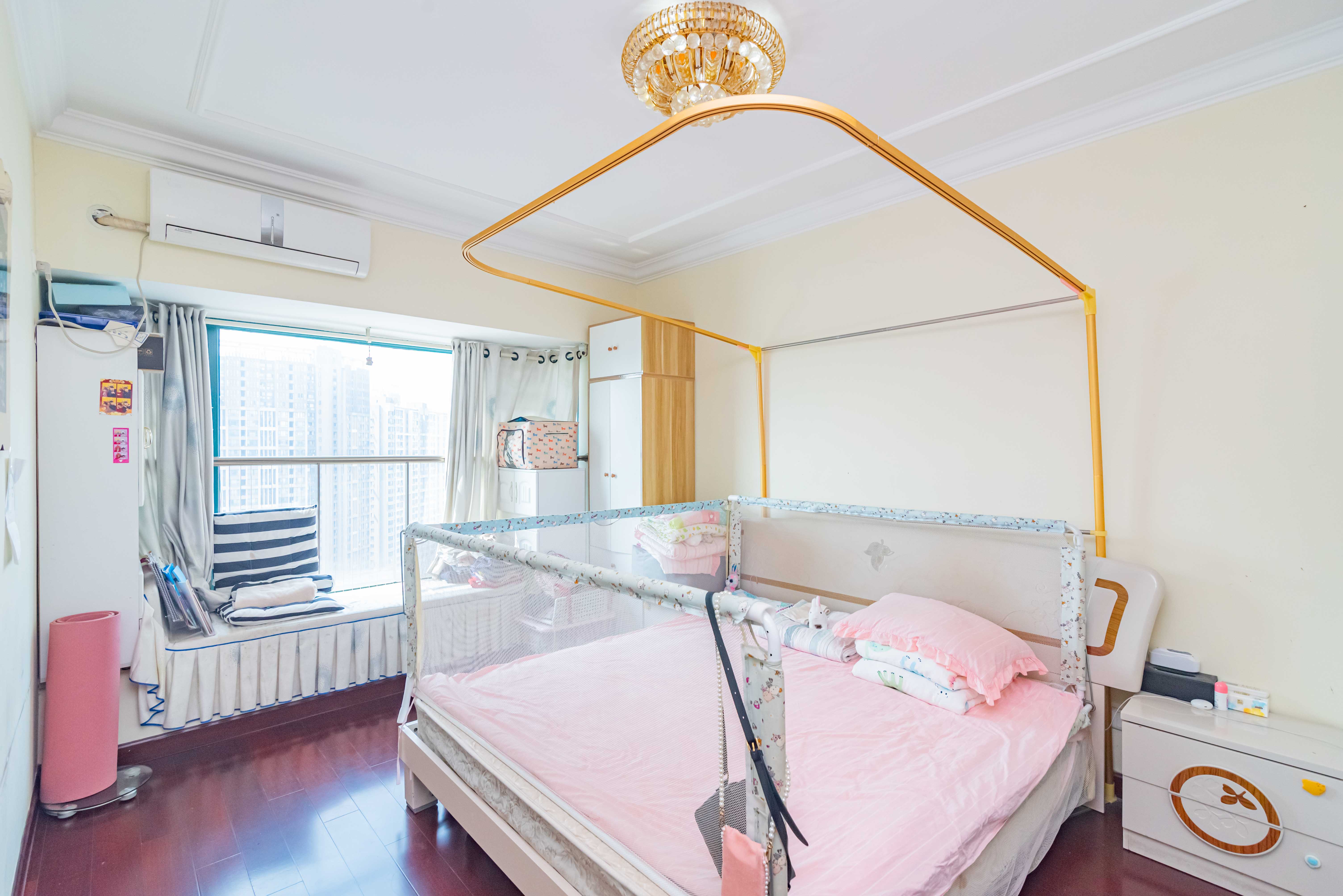 恒大雅苑  3室2厅1卫    102.0万卧室