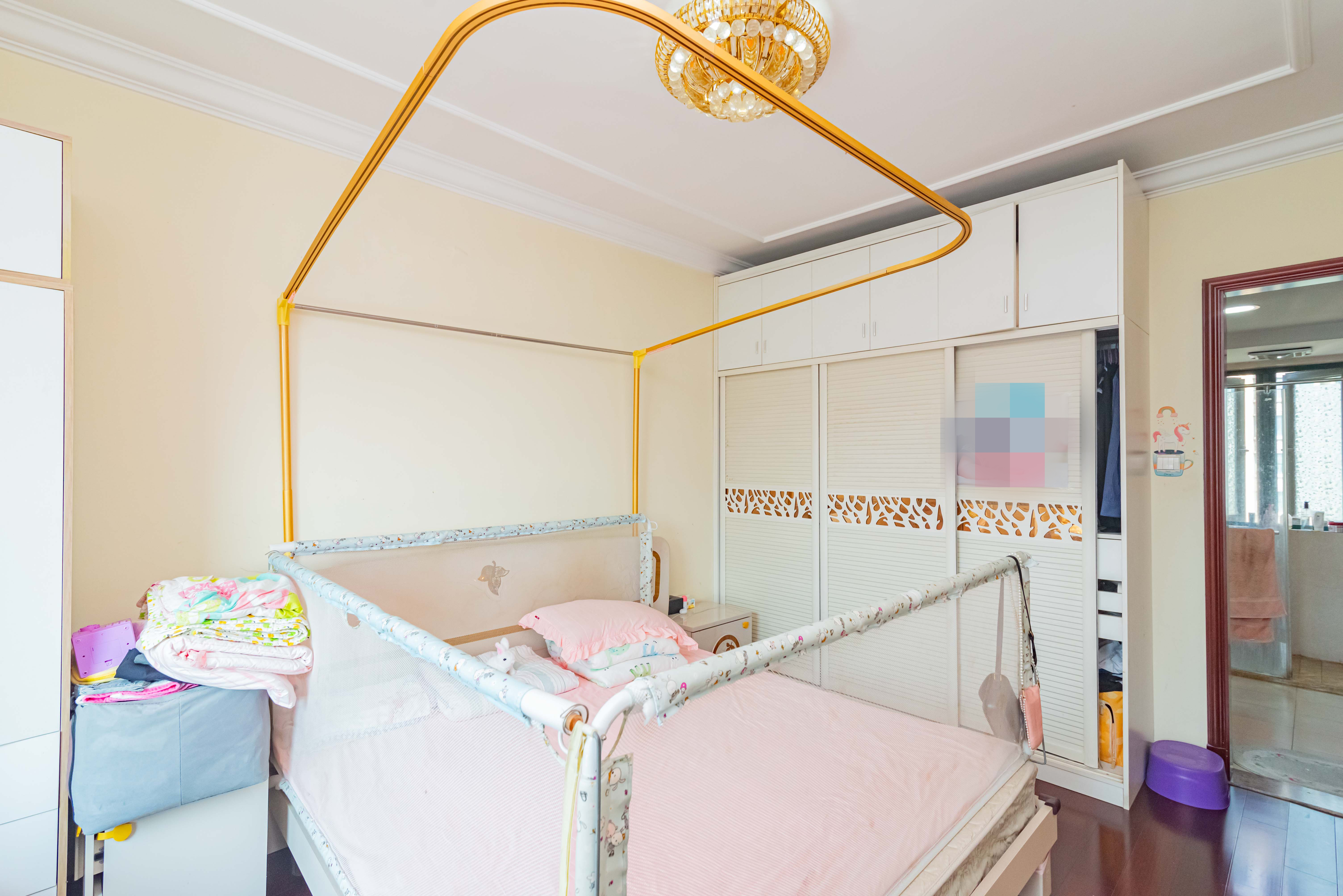 恒大雅苑  3室2厅1卫    102.0万卧室