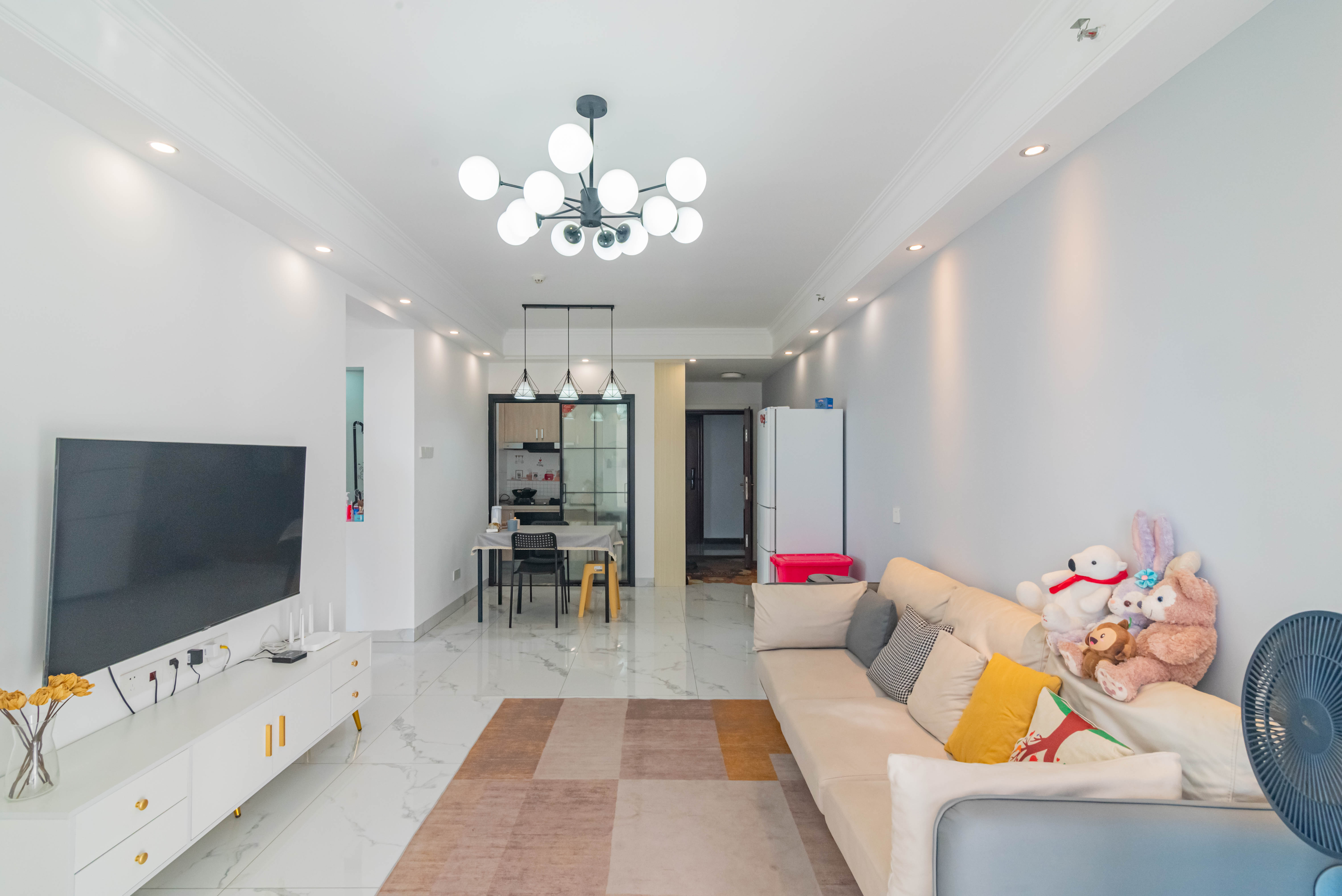 天健城  2室1厅1卫    110.0万 天健城  2室1厅1卫    110.0万客厅