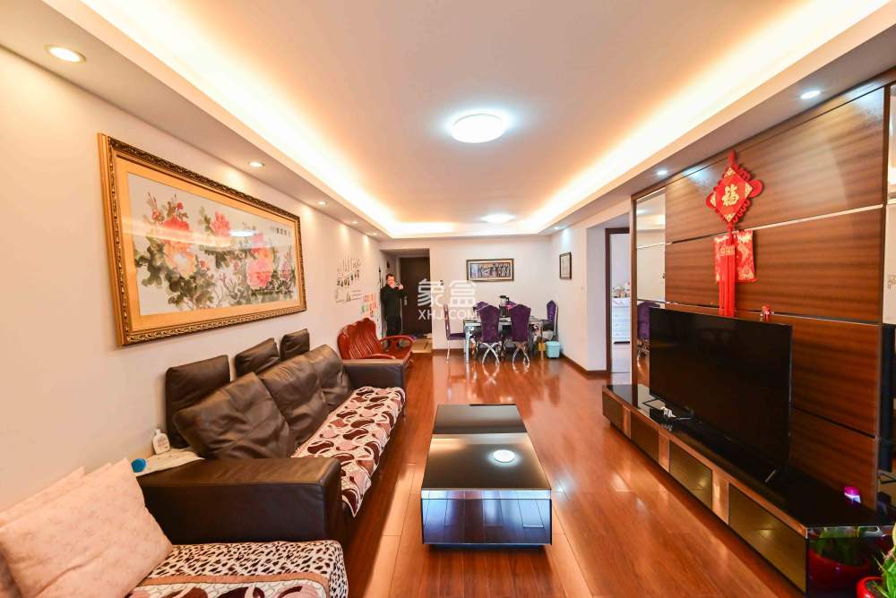 万科金域华府三四期  3室2厅1卫    83.0万