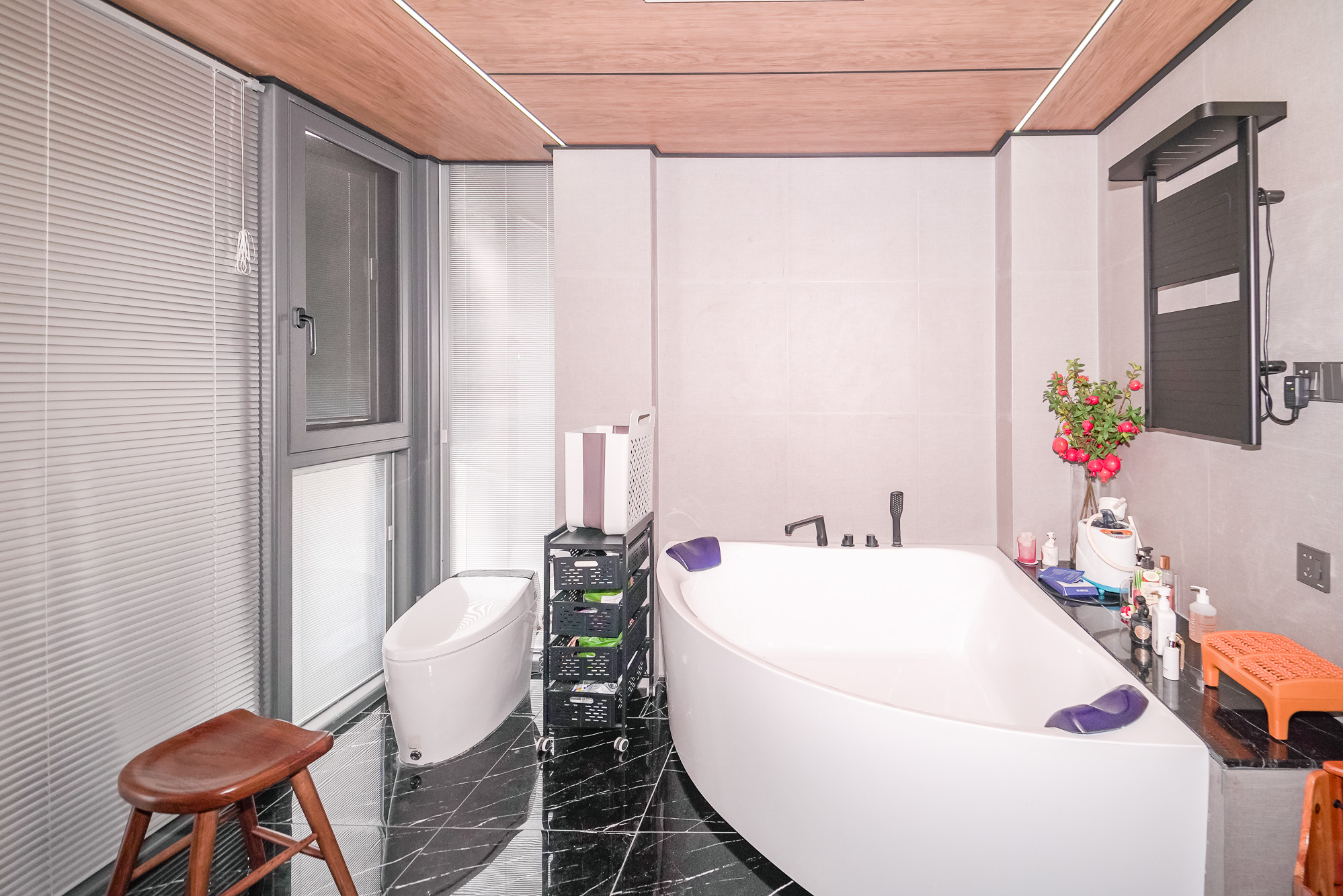 澳海望洲府 4室3厅3卫 448.0万 澳海望洲府 4室3厅3卫 448.0万卫生间