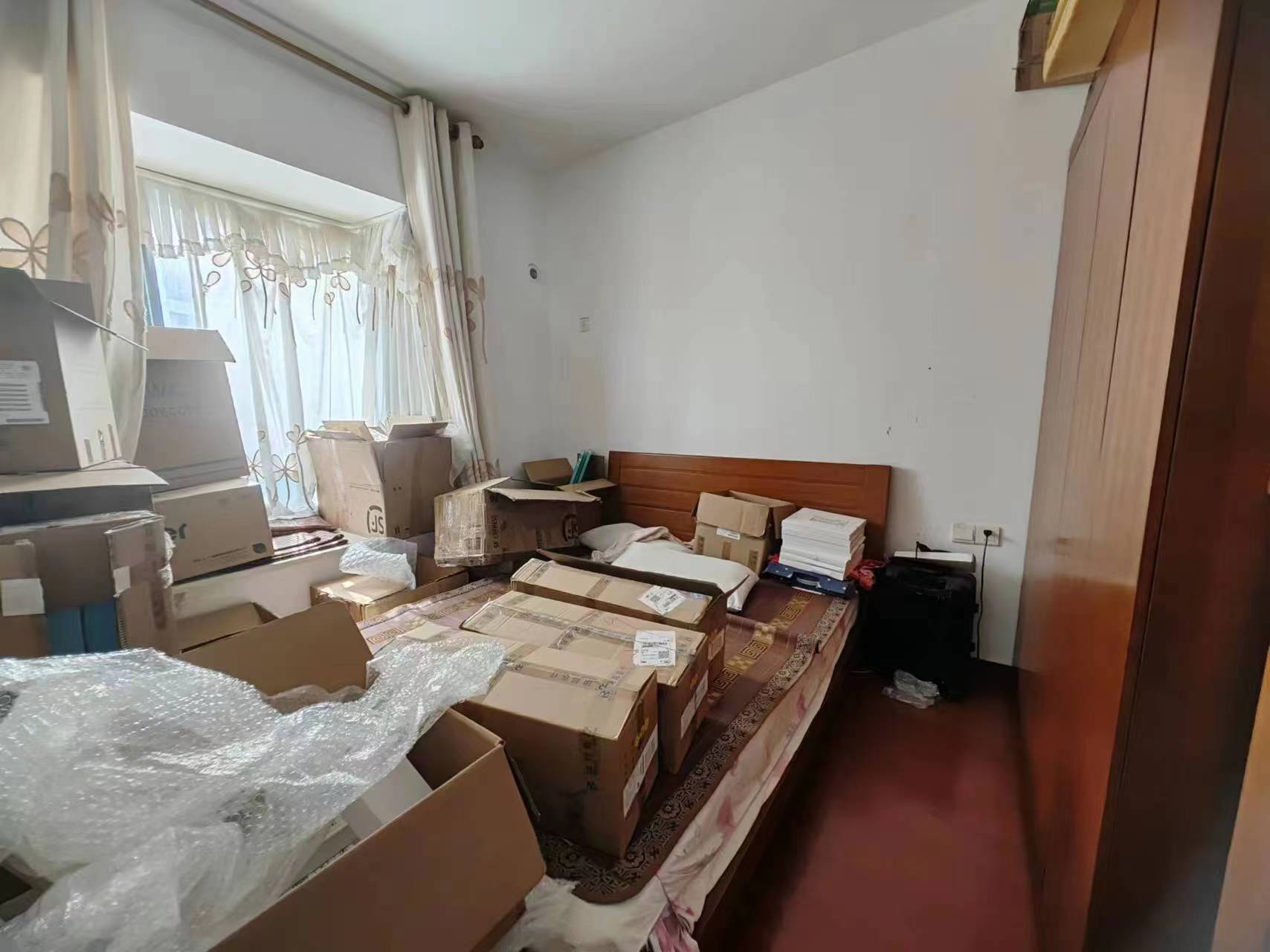 城市风景  3室2厅2卫    72.0万 城市风景  3室2厅2卫    72.0万室内图