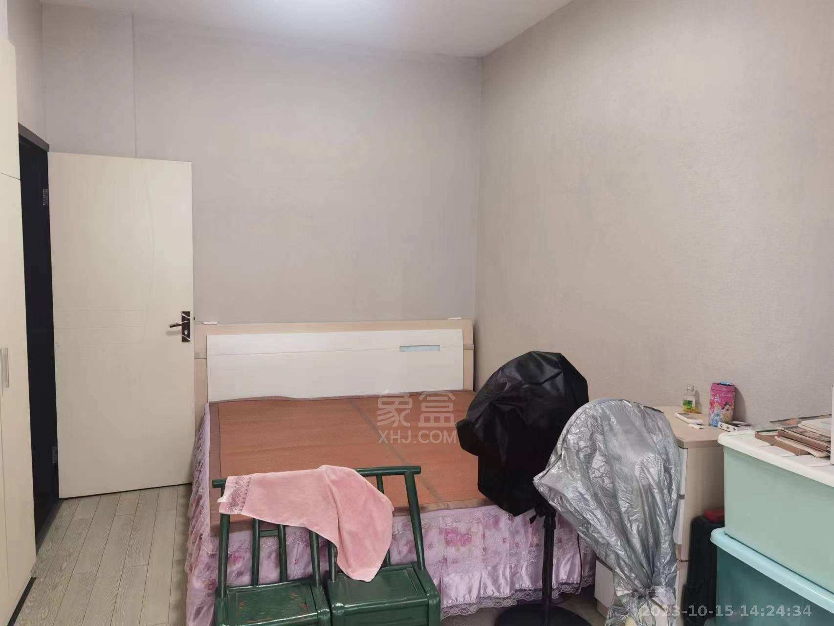 湘银二期世纪花园 3室2厅2卫 1800.0元/月 湘银二期世纪花园 3室2厅2卫 1800.0元/月室内图