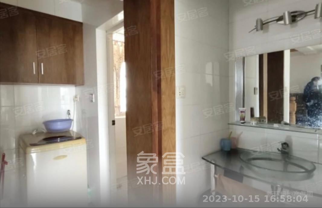 湖南省长沙市城乡规划局雨花区分局宿舍  5室2厅2卫   3200.00元/月室内图