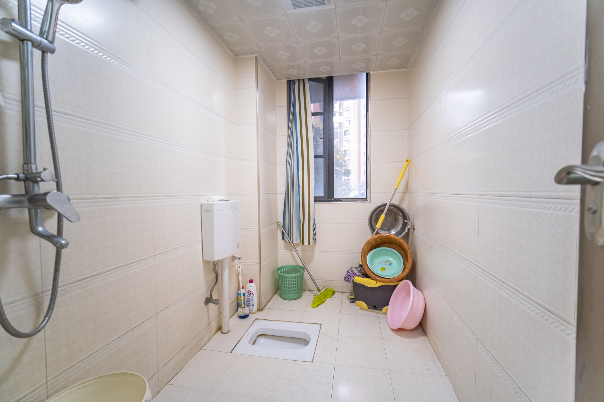 三一街区 3室2厅1卫 92.72万 三一街区 3室2厅1卫 92.72万卫生间