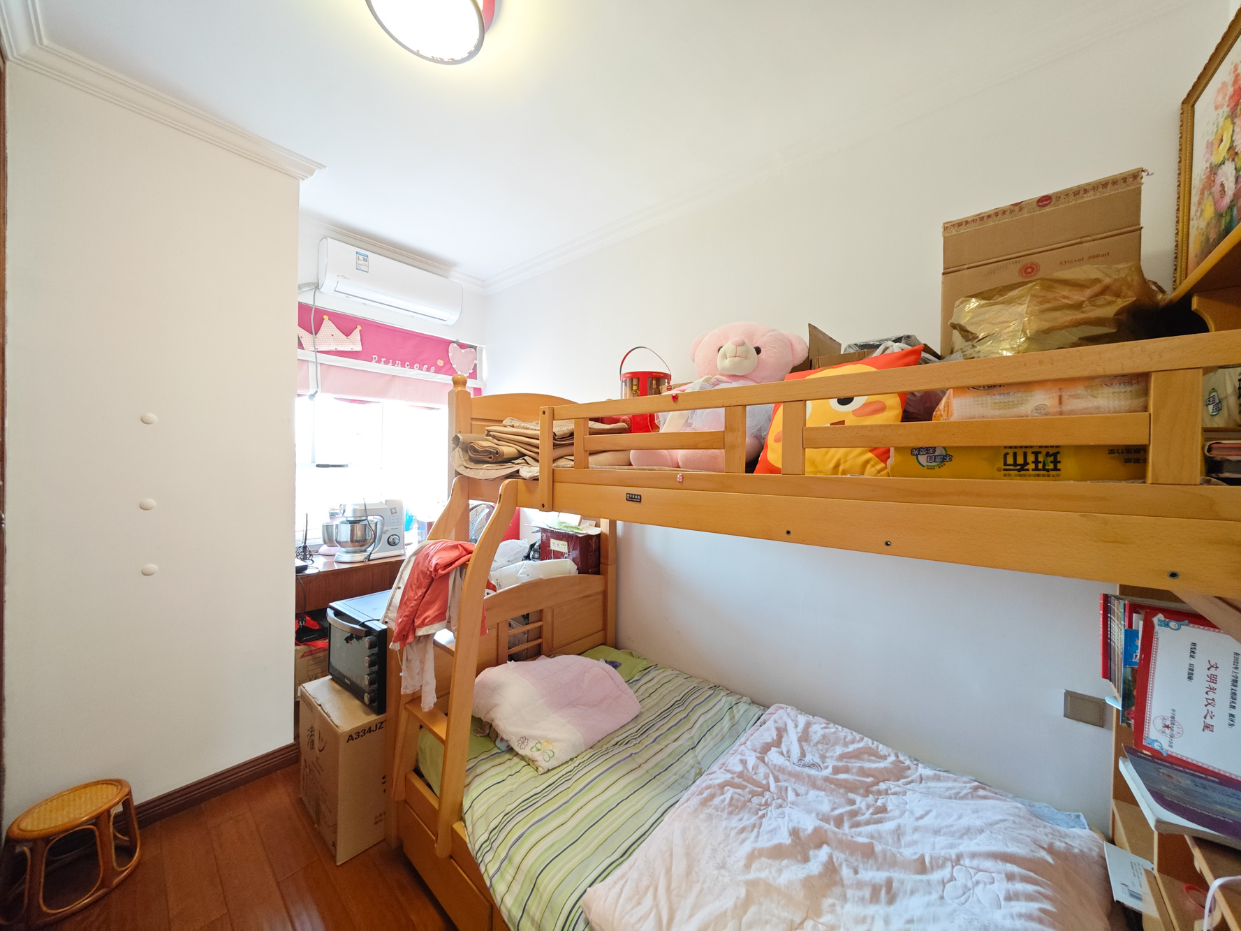 五矿万境水岸二期(五矿万境水岸和苑)  4室2厅2卫    170.0万 五矿万境水岸二期(五矿万境水岸和苑)  4室2厅2卫    170.0万卧室