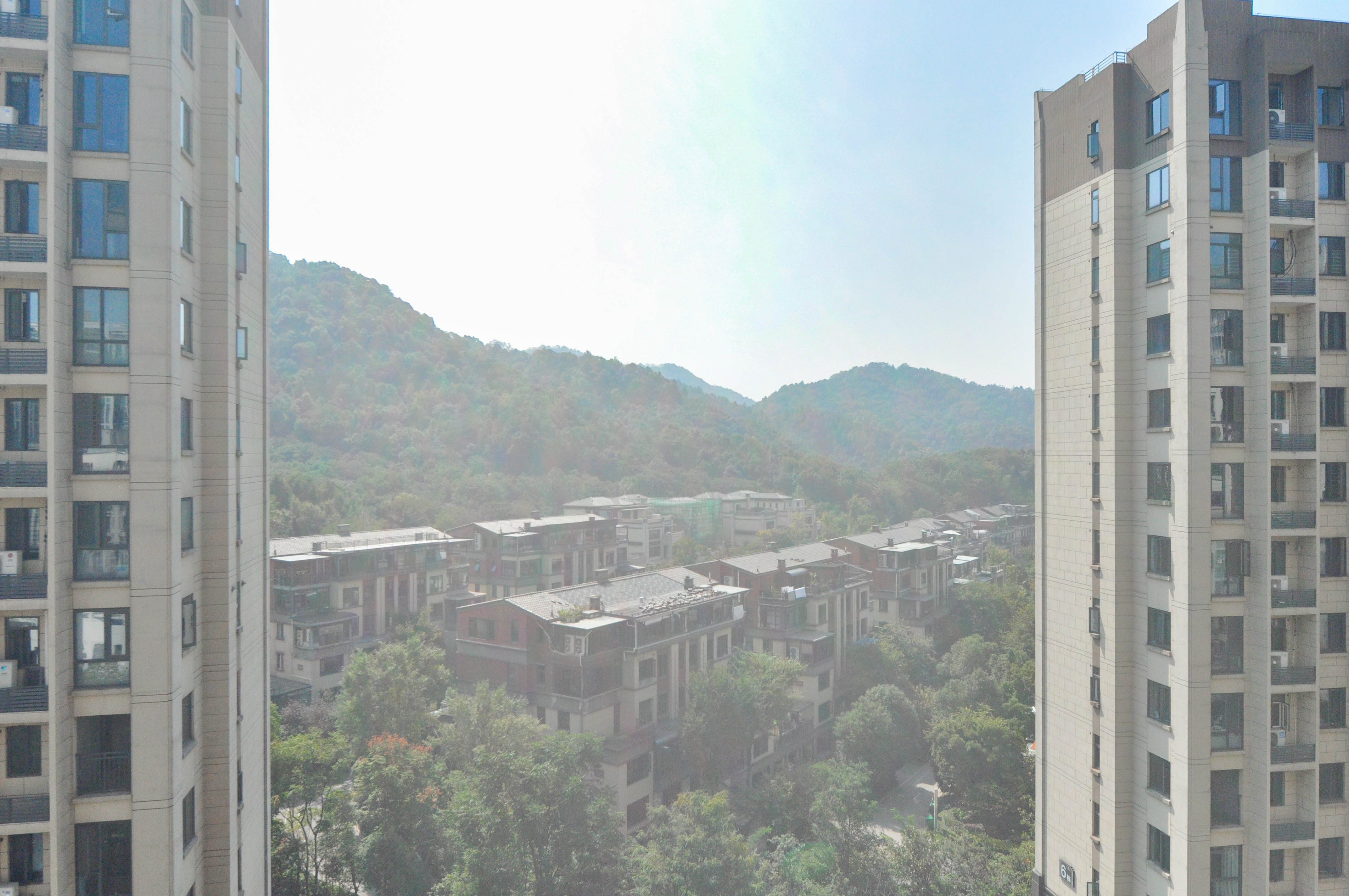 长房梅溪香山  4室2厅1卫    330.0万其他