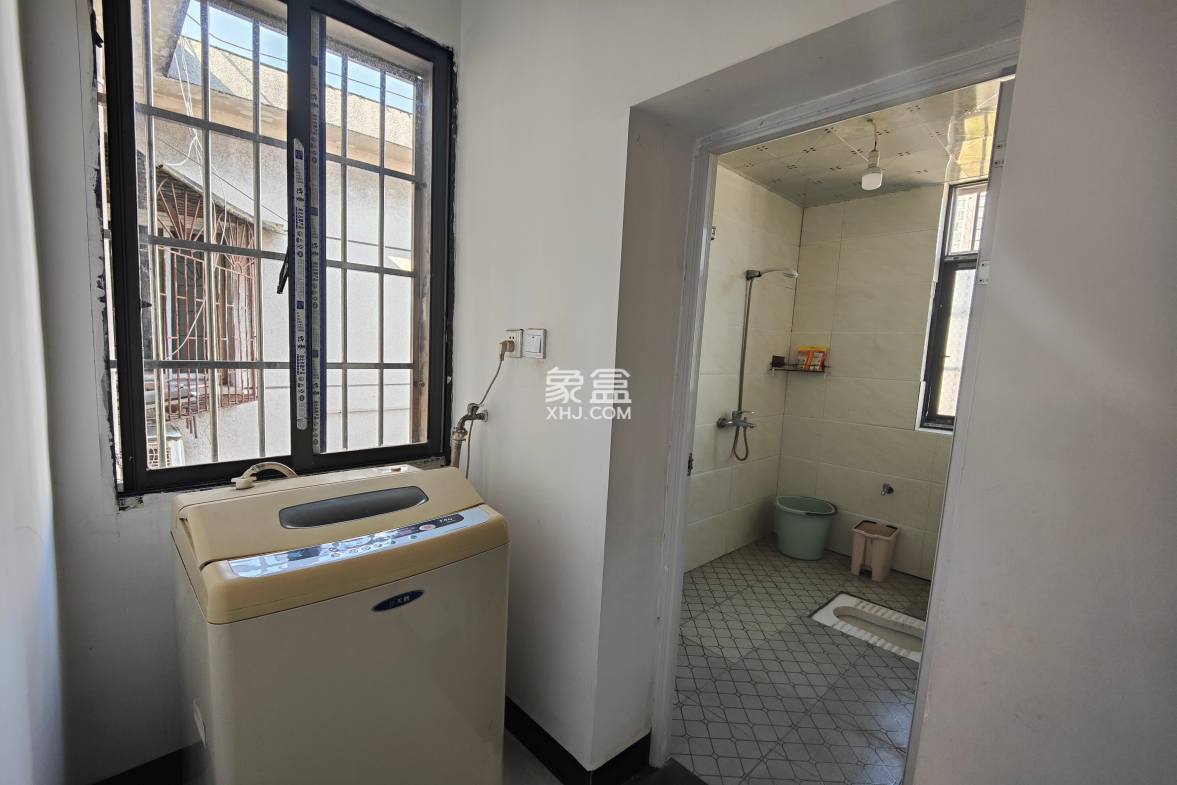 钻石花园 2室1厅1卫 35.8万 钻石花园 2室1厅1卫 35.8万室内图