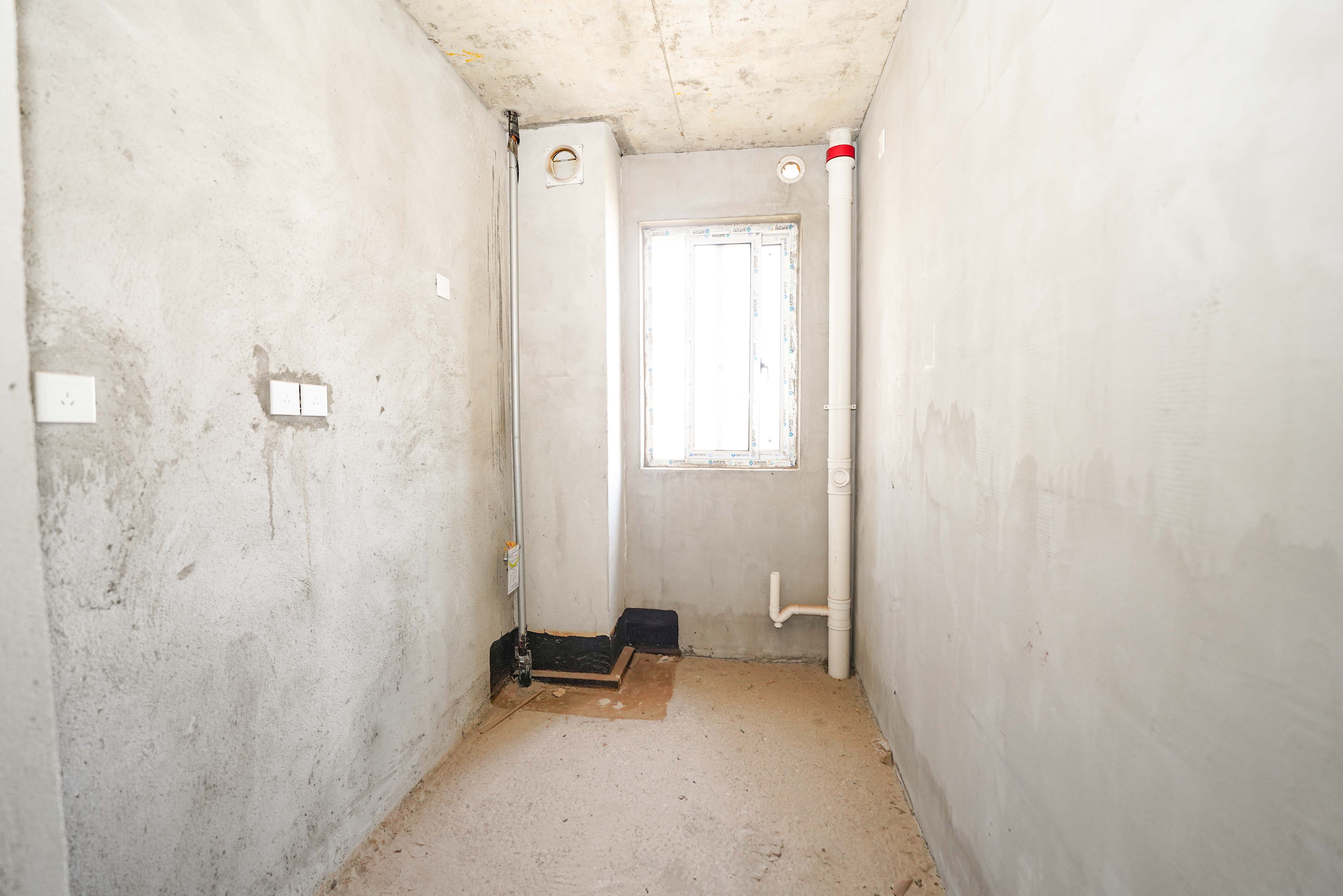 绿地新都会 3室2厅2卫 59.0万 绿地新都会 3室2厅2卫 59.0万厨房