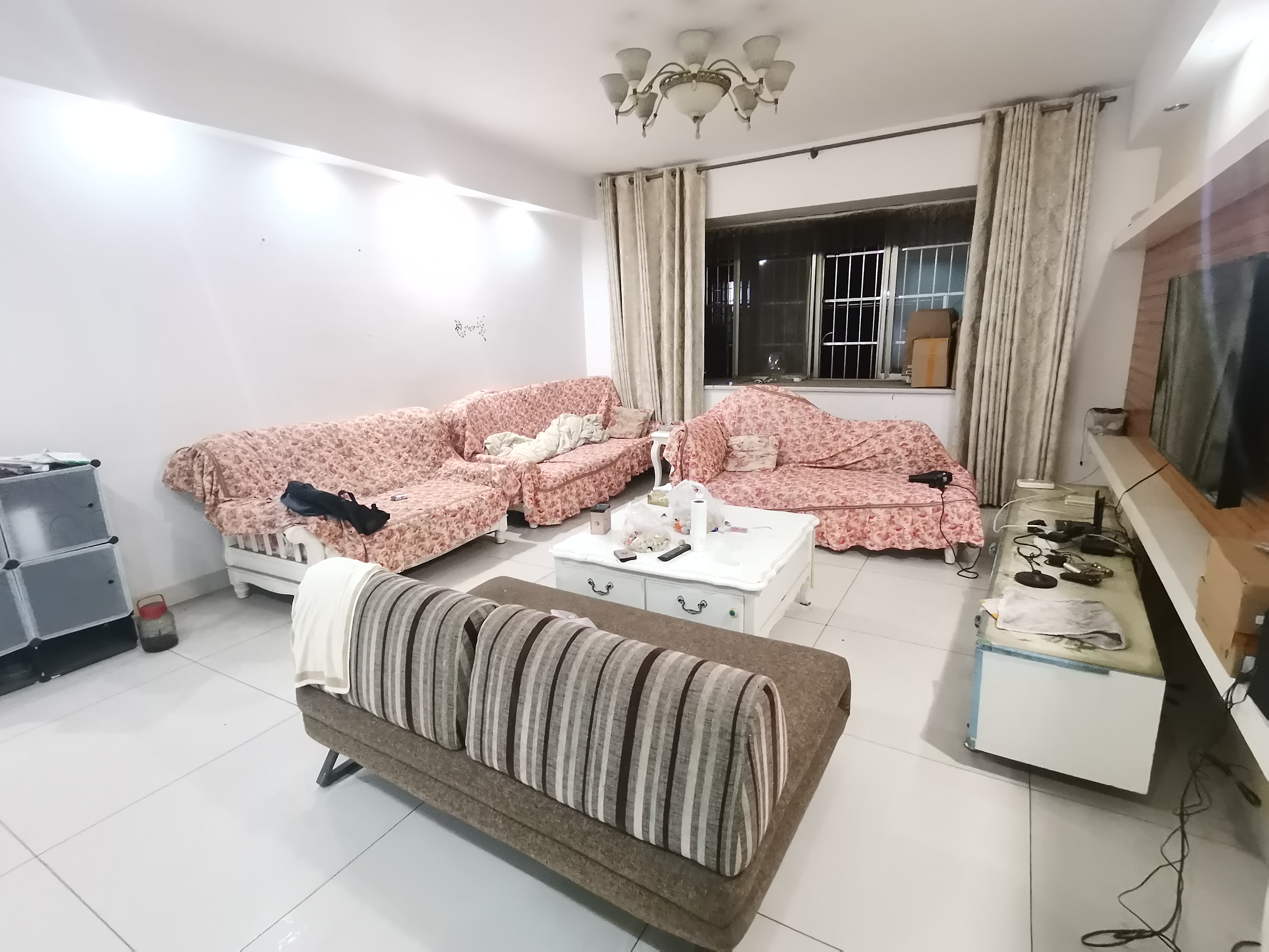 恒丰小区 3室2厅2卫 36.8万 恒丰小区 3室2厅2卫 36.8万室内图