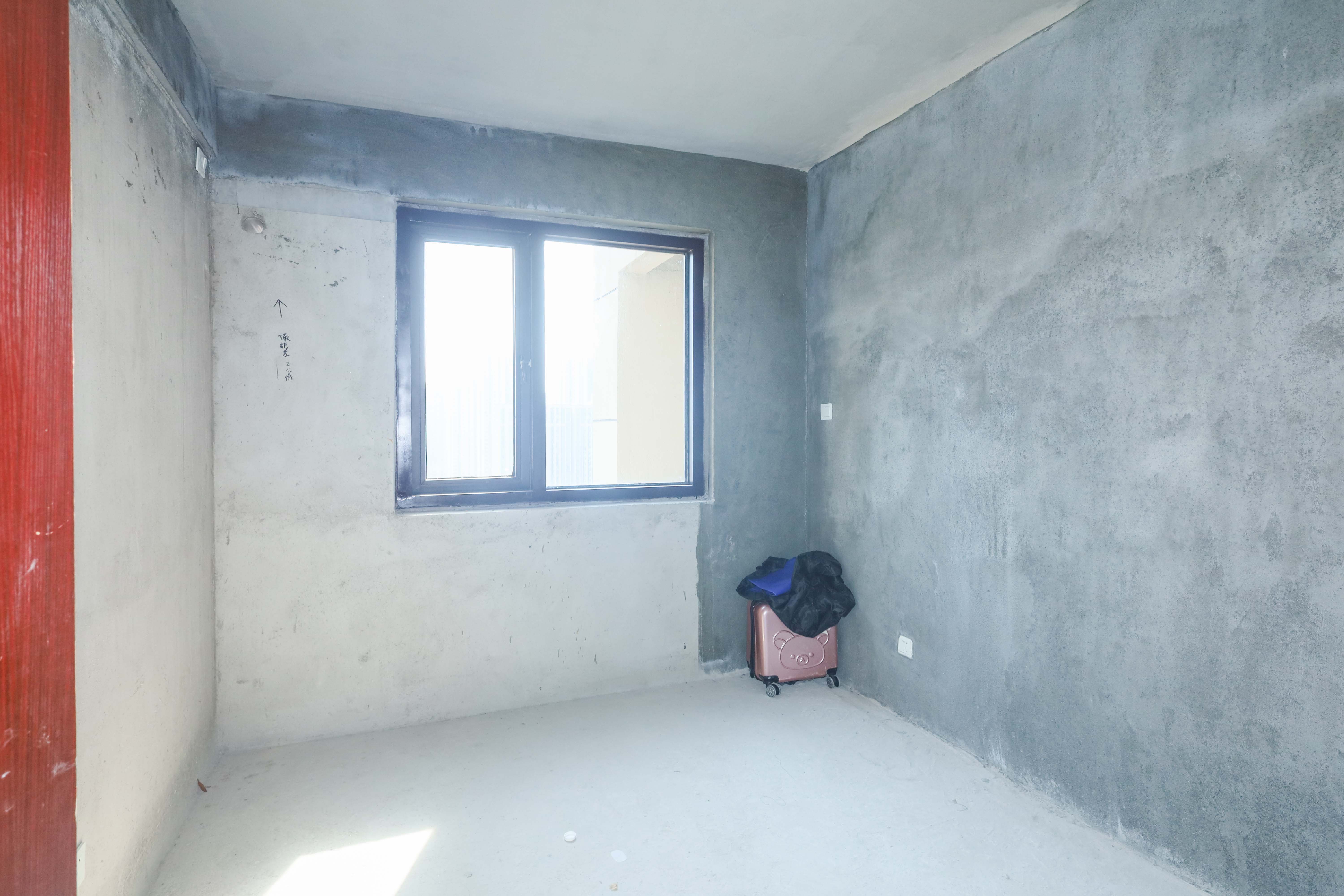 中国铁建梅溪青秀三期  3室2厅2卫   163.00万卧室