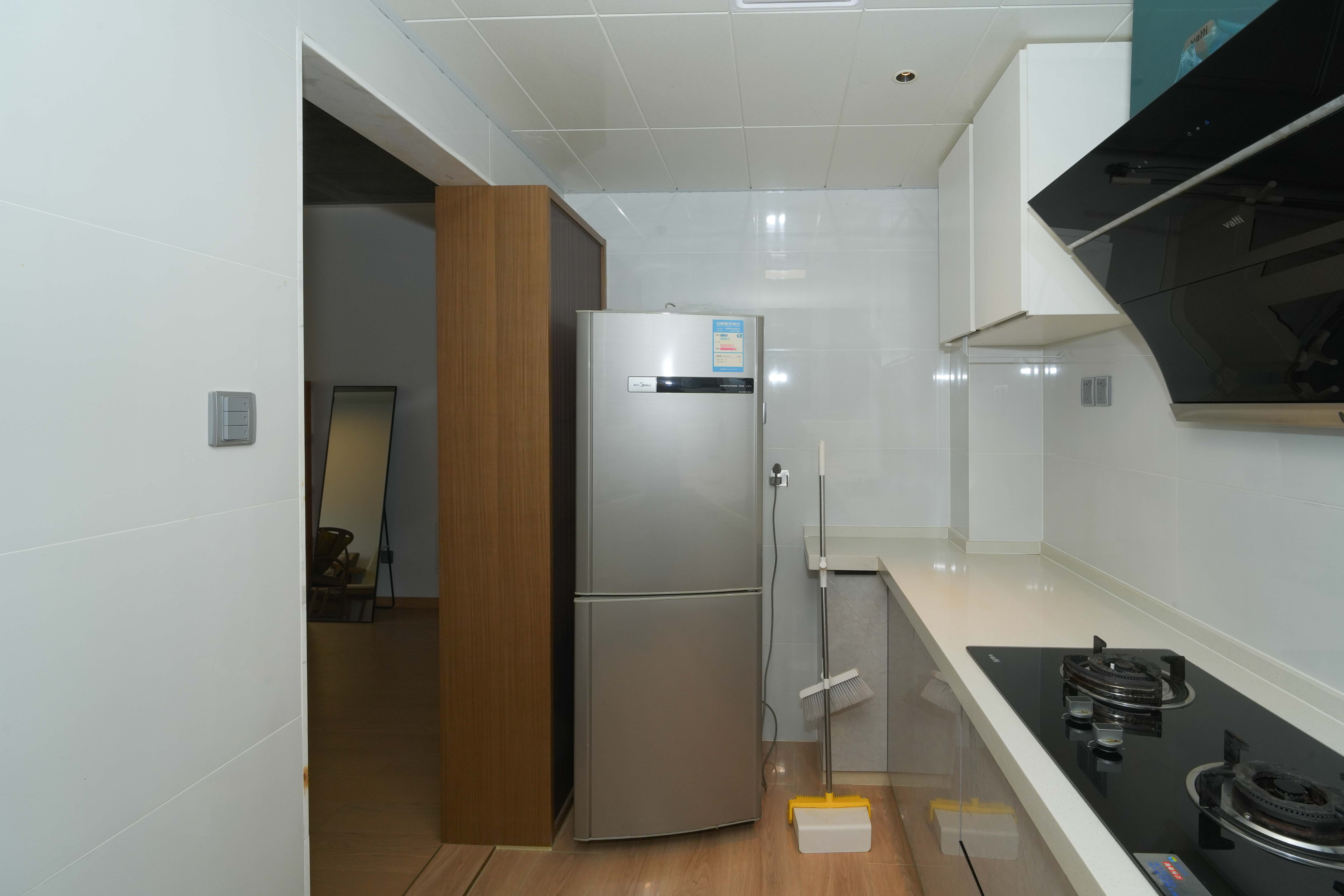 世茂铂翠湾四期(世茂悦享) 3室2厅1卫 106.0万 世茂铂翠湾四期(世茂悦享) 3室2厅1卫 106.0万厨房